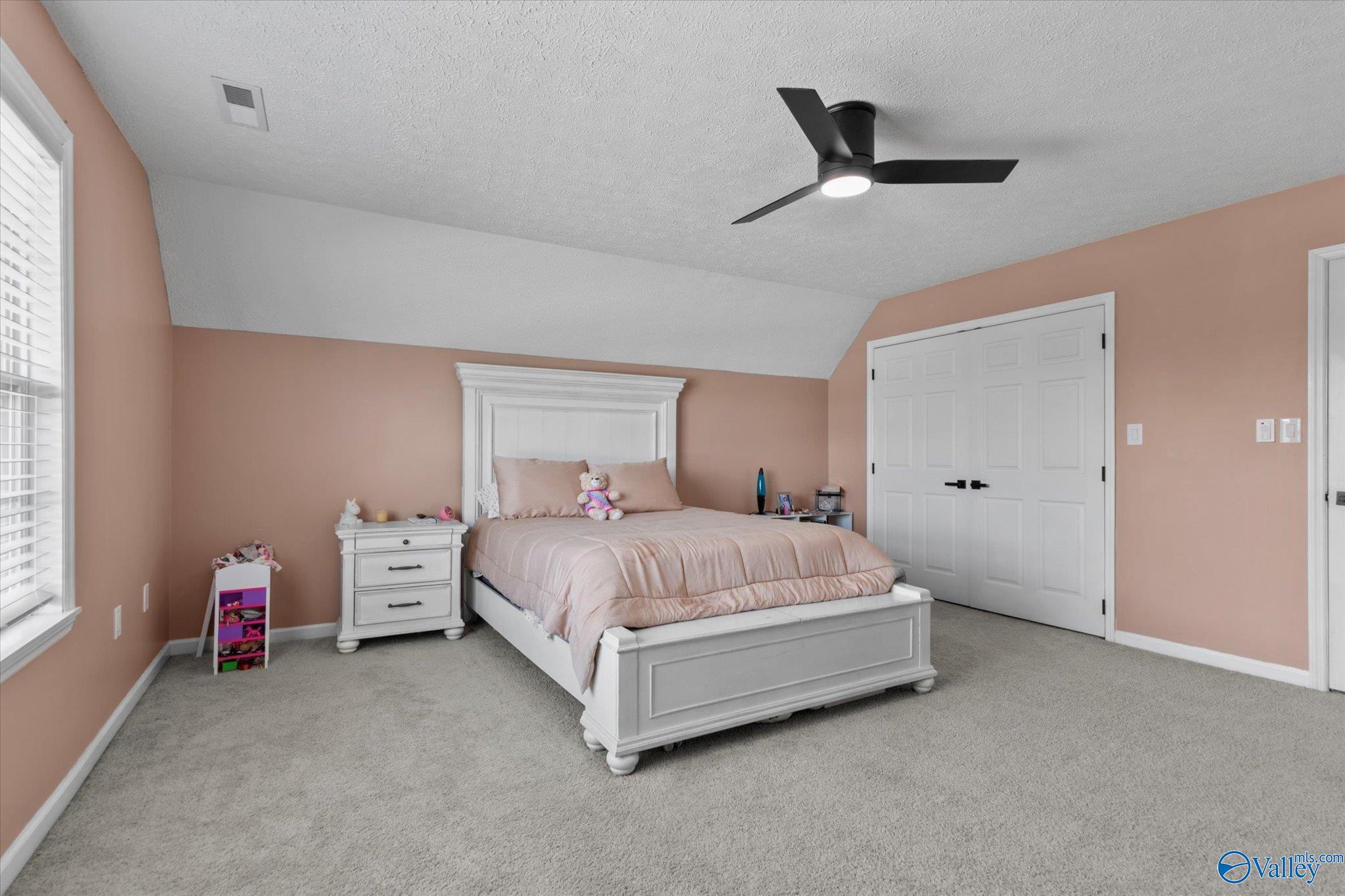 1032 East Main Street
