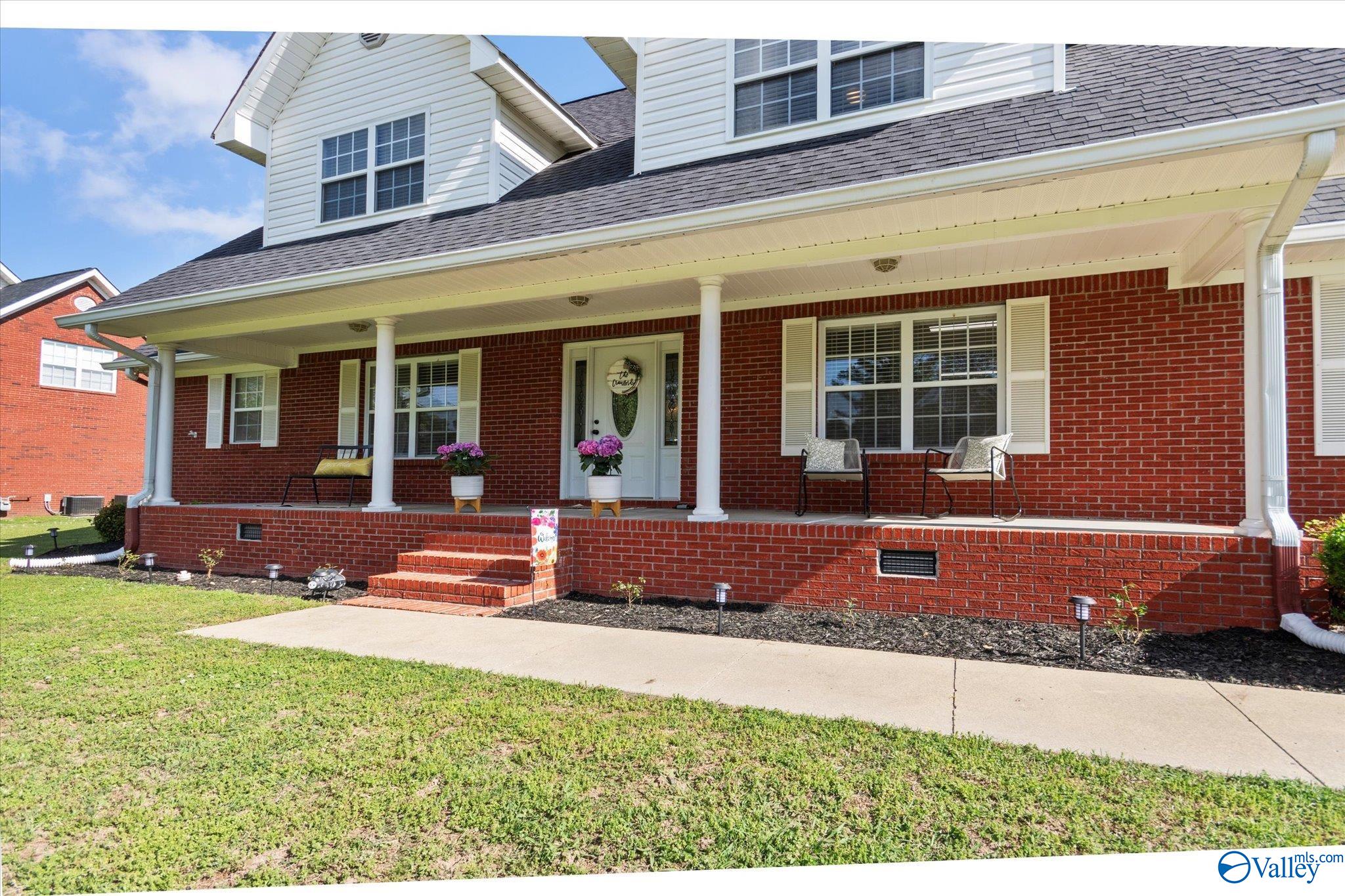 1032 East Main Street