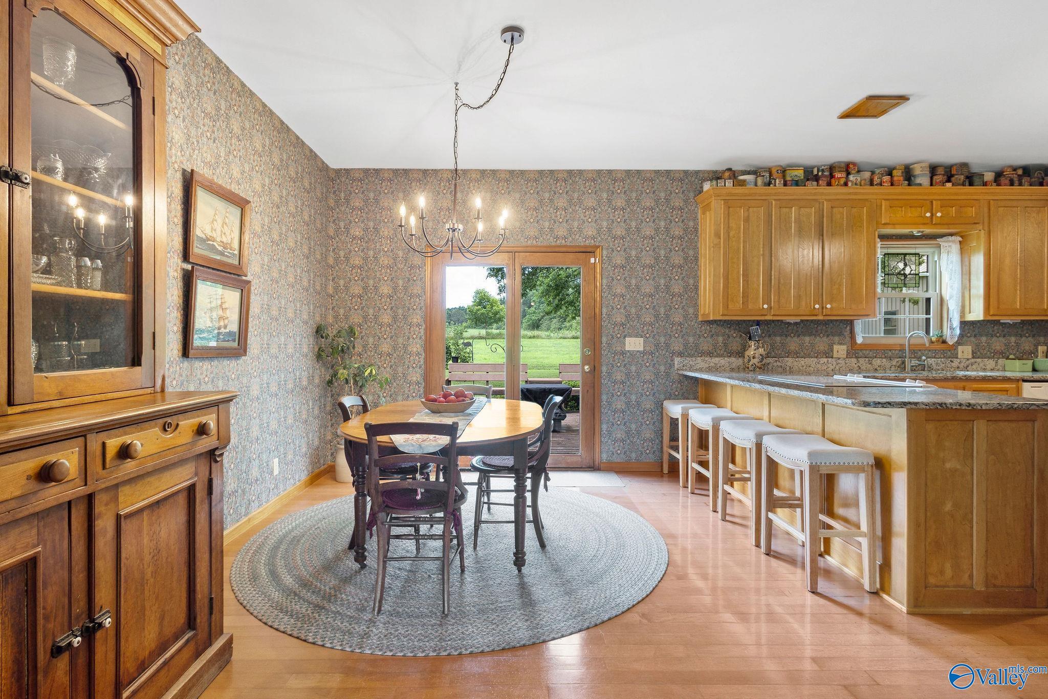 1045 Alexander Road