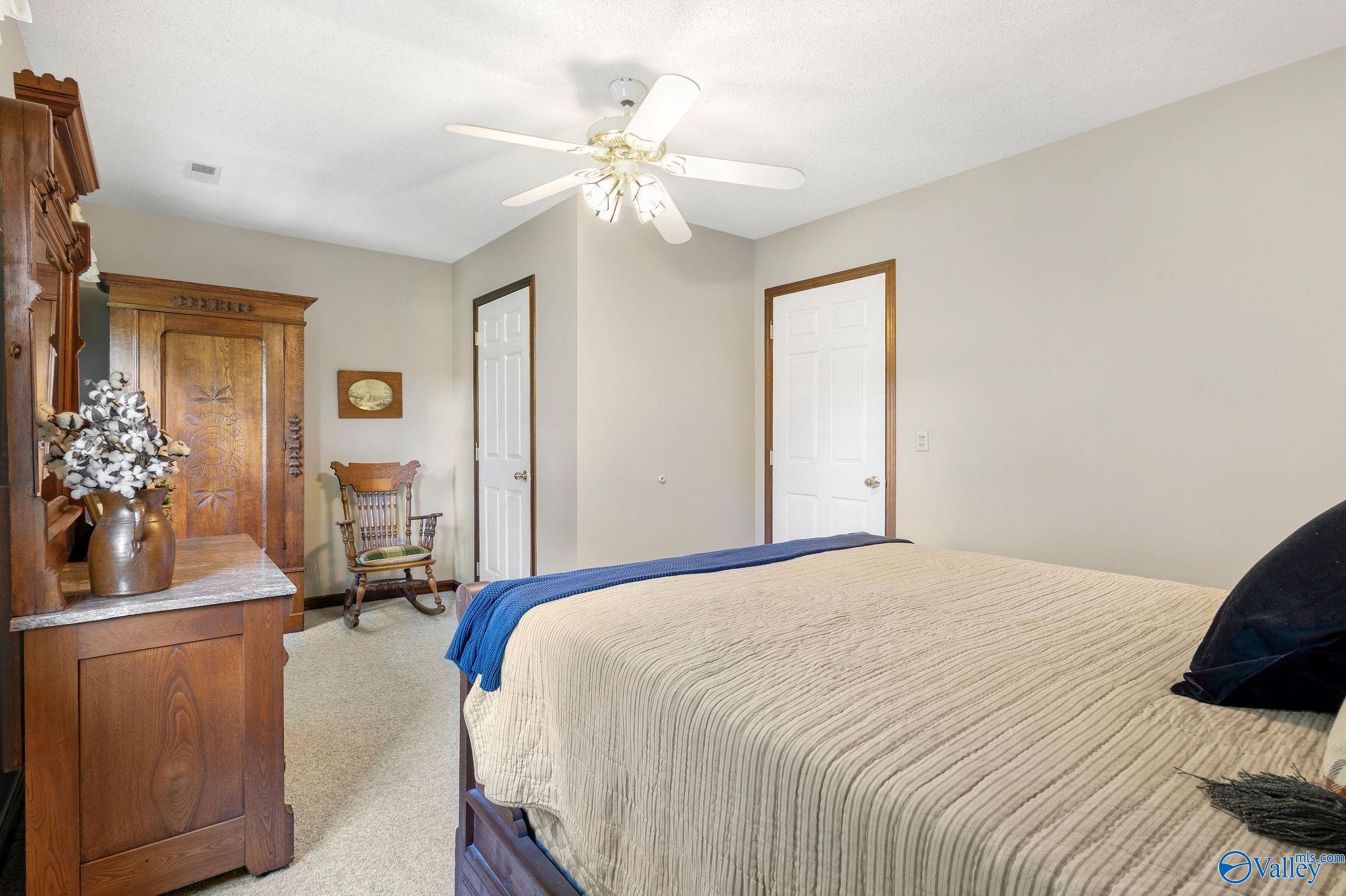 1045 Alexander Road