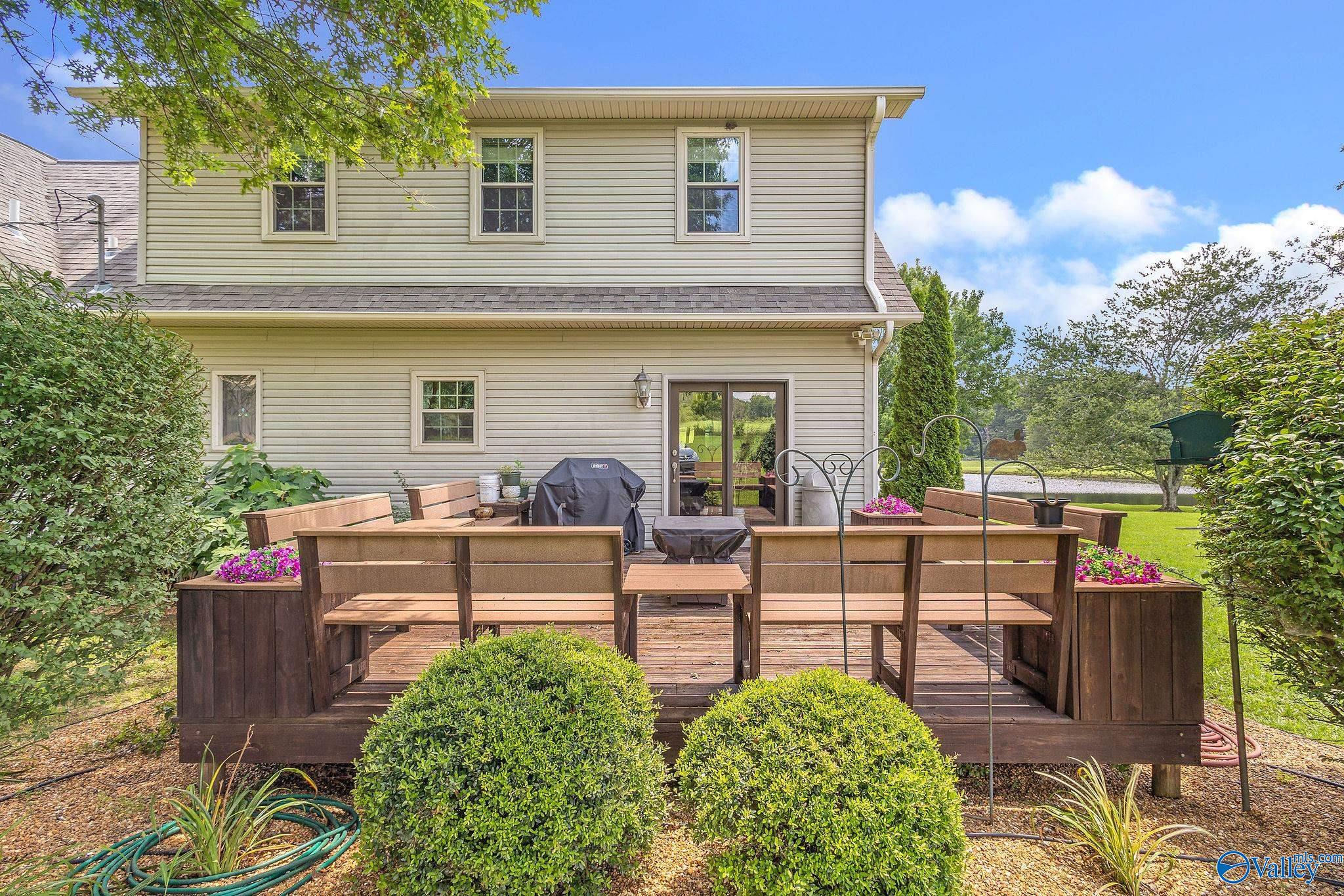 1045 Alexander Road