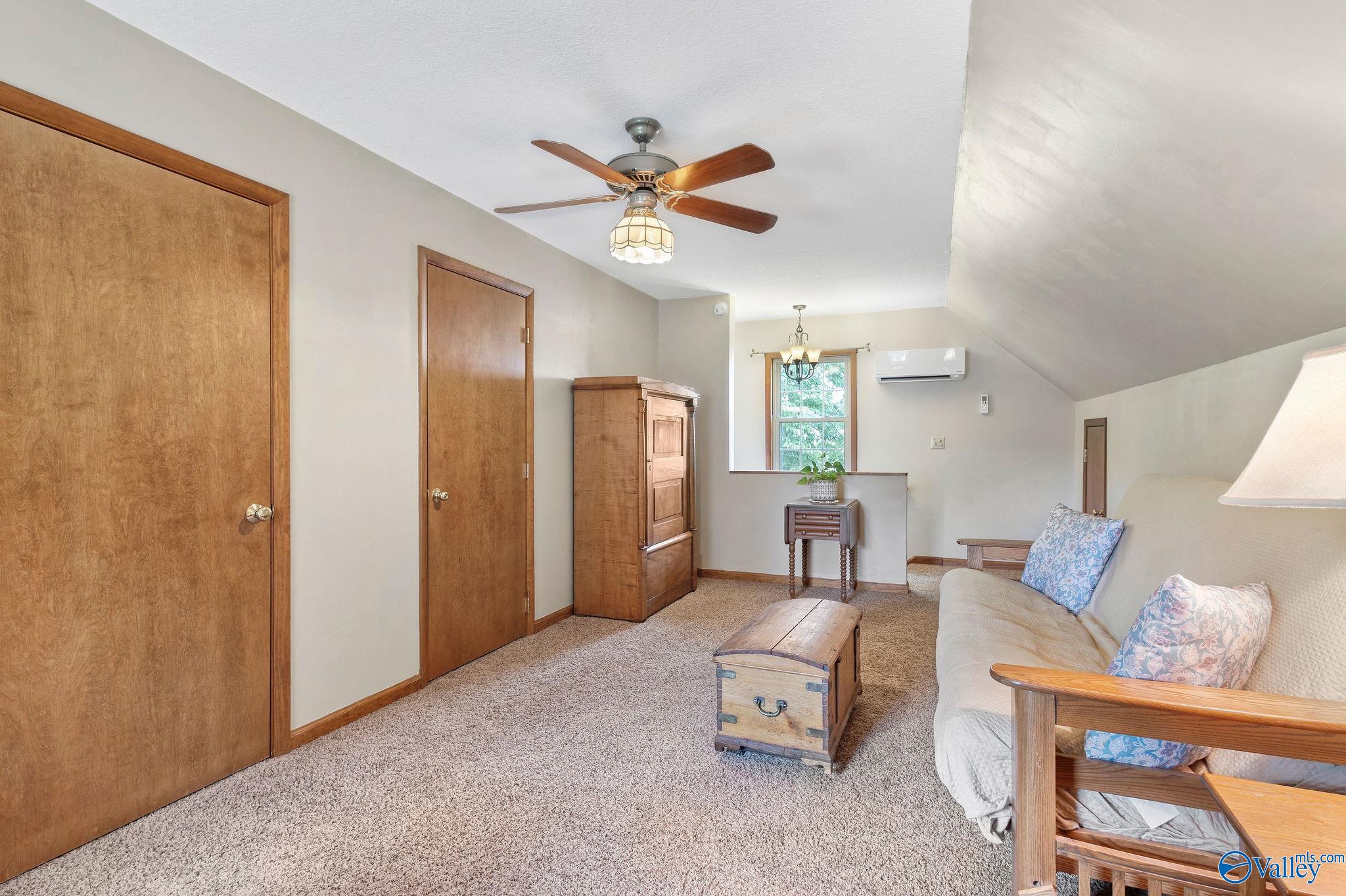 1045 Alexander Road