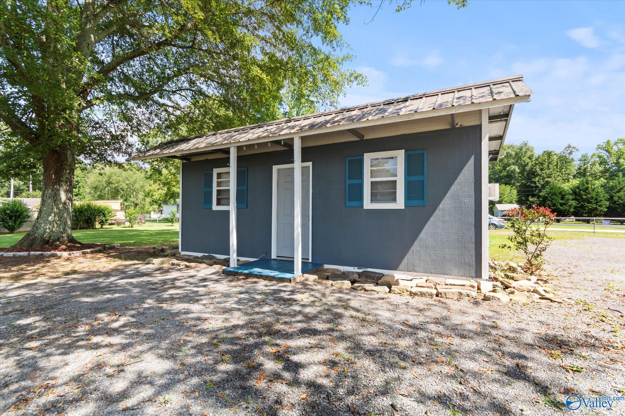 501 Cobra Street