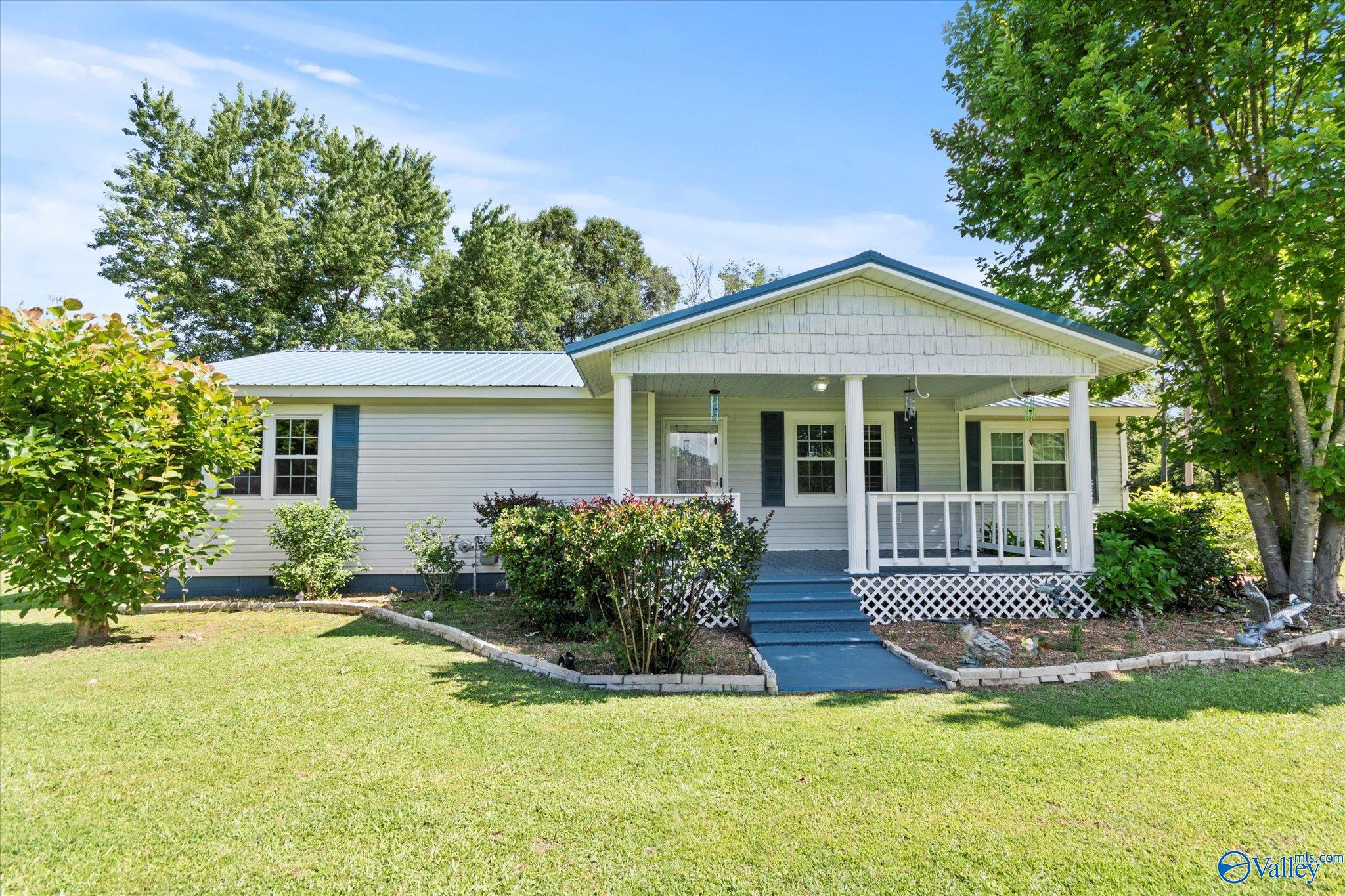 501 Cobra Street