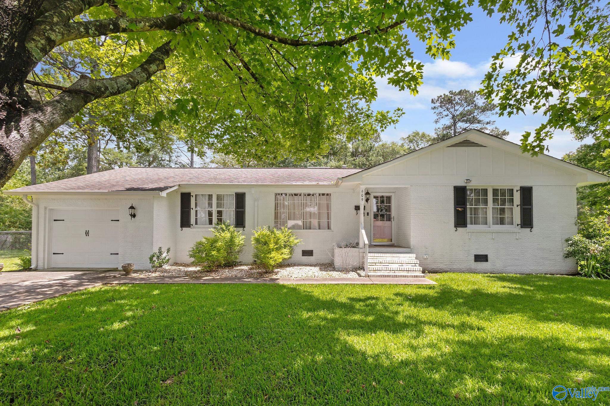 609 Elder Street