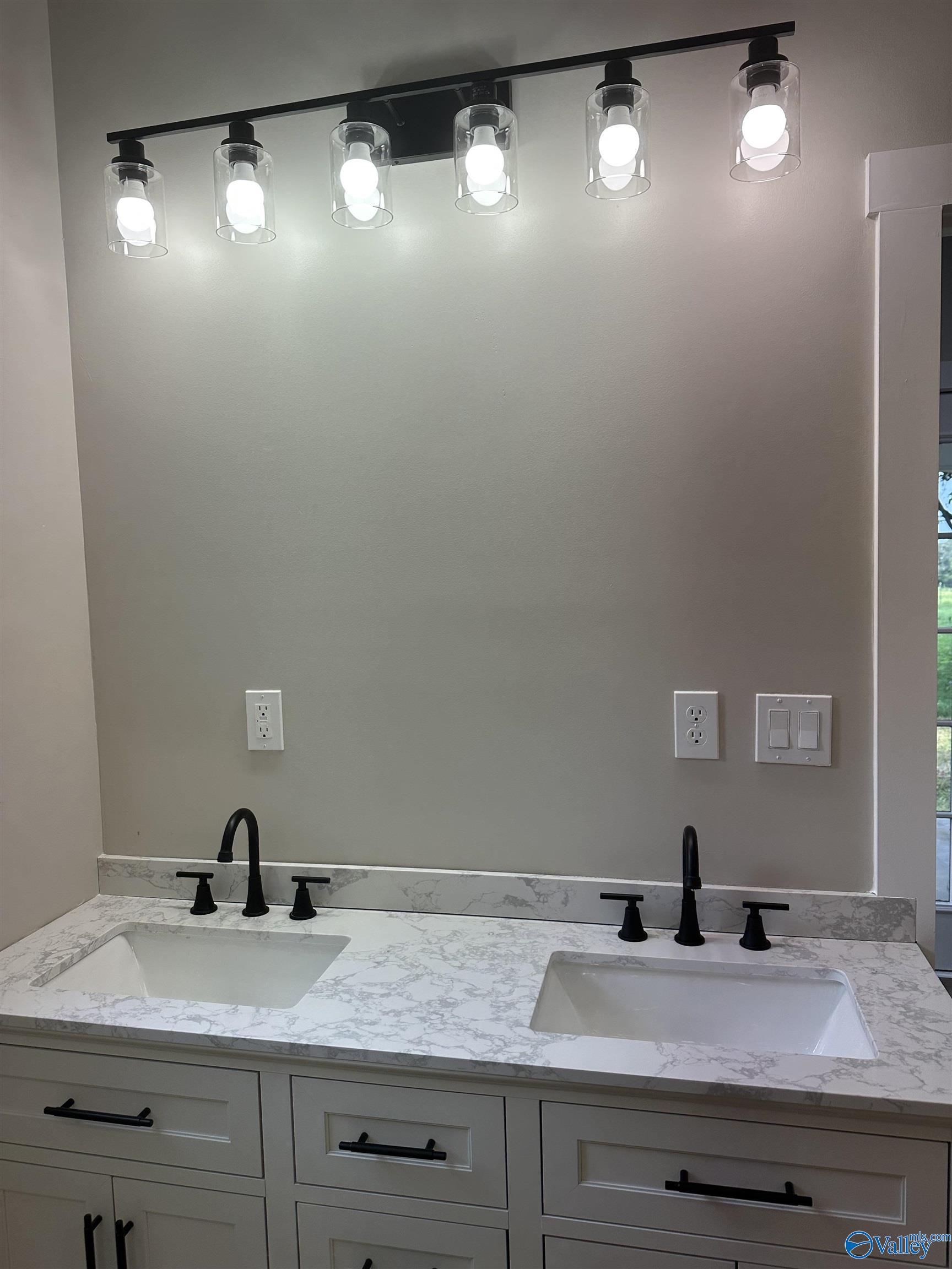 1920 Hustleville Road