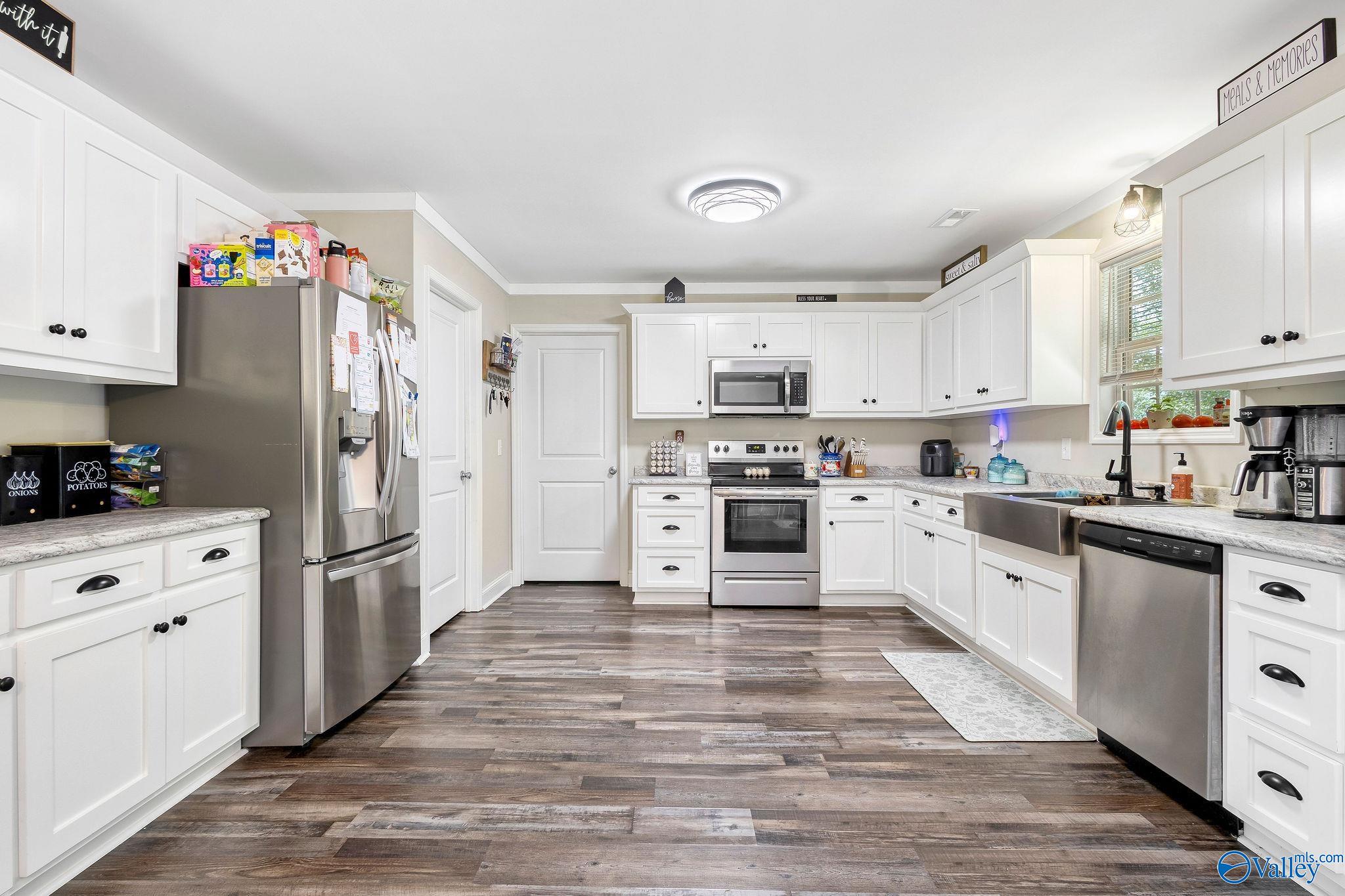 3559 County Road 1570