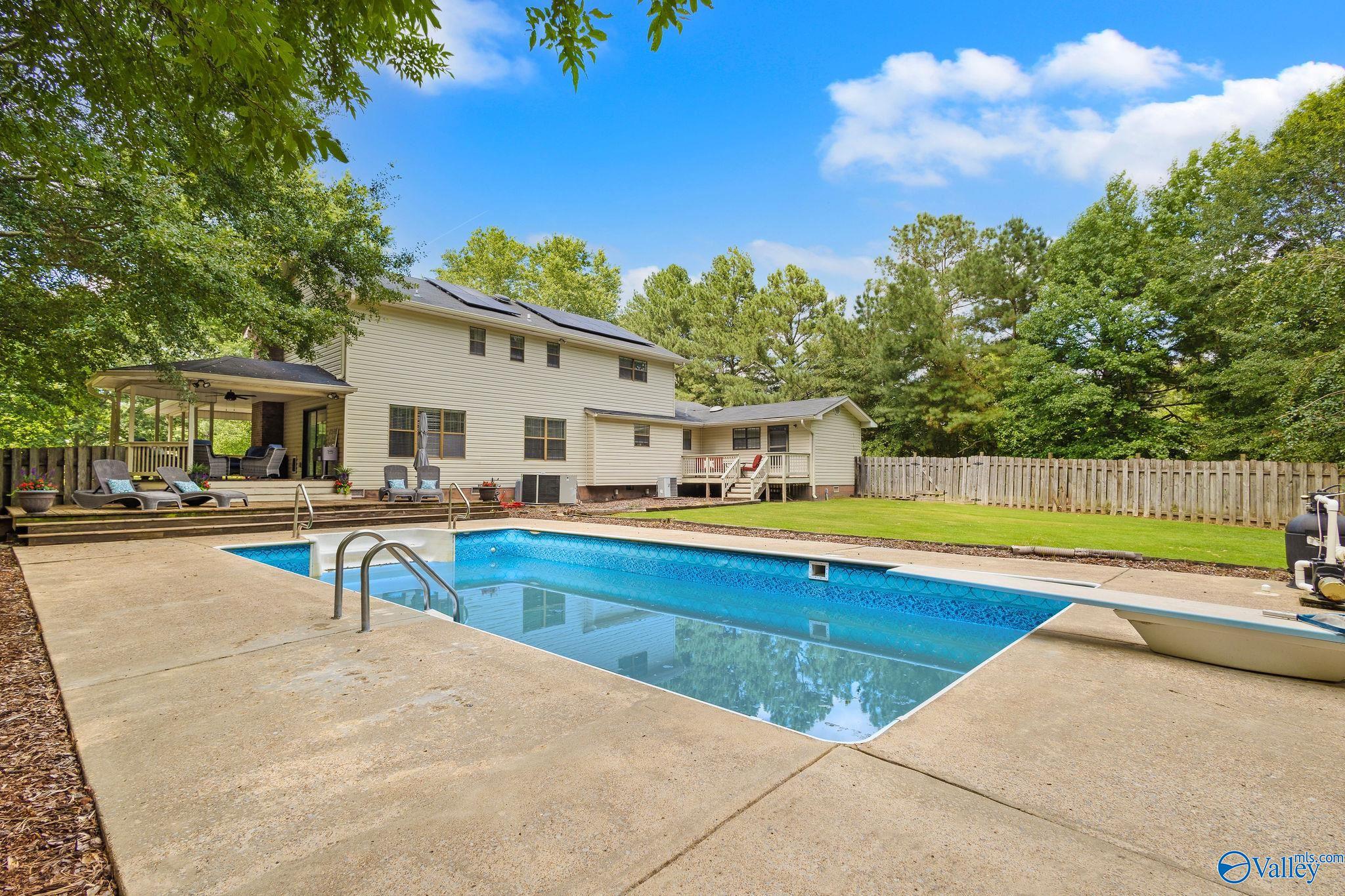 50 Benton Lane
