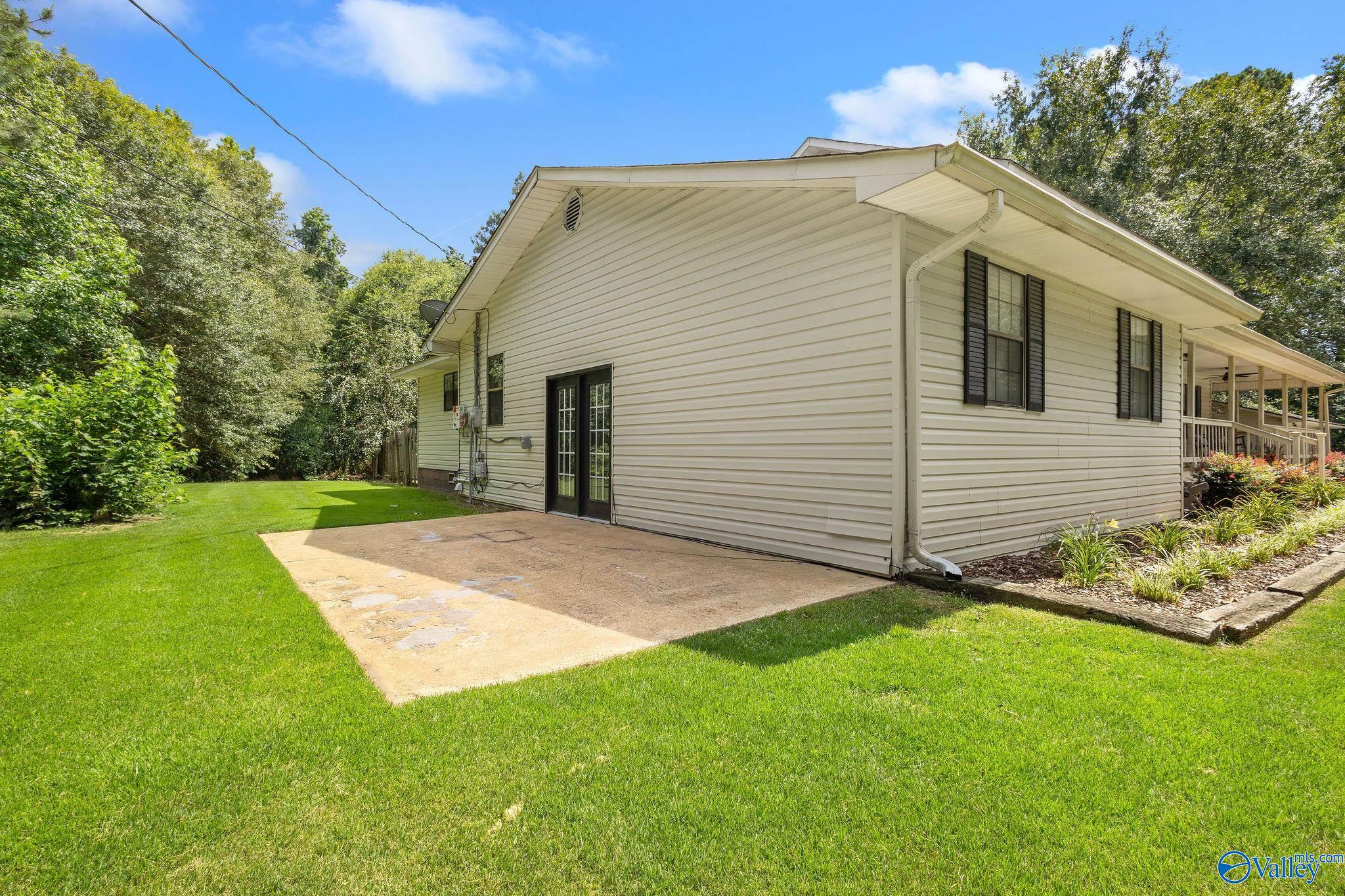 50 Benton Lane
