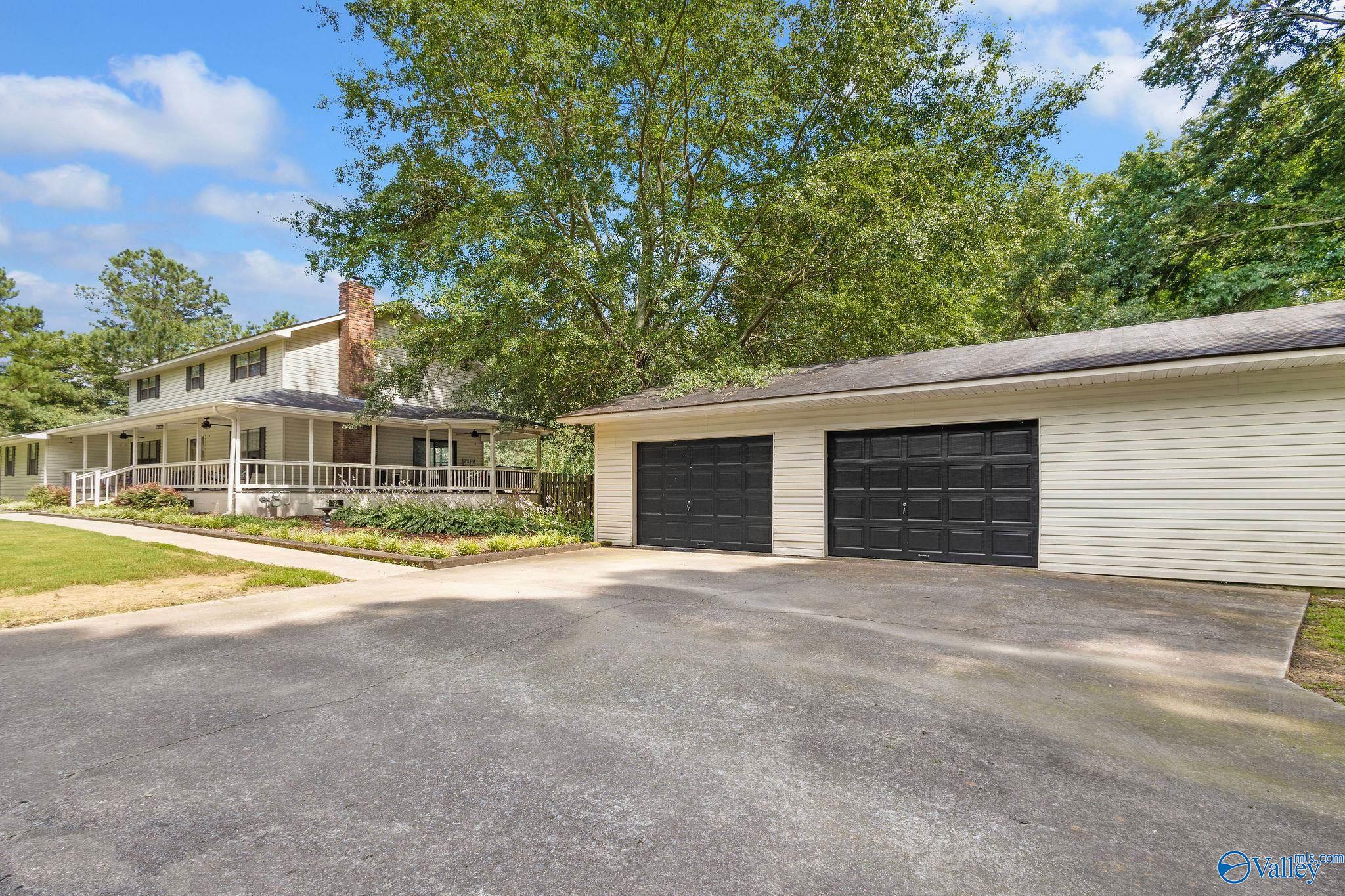 50 Benton Lane