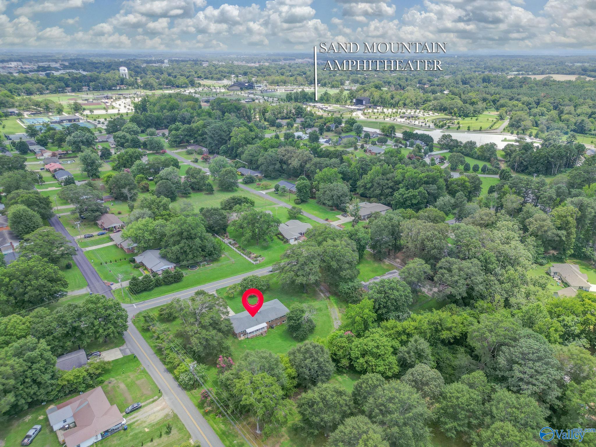 312 North Edmondson