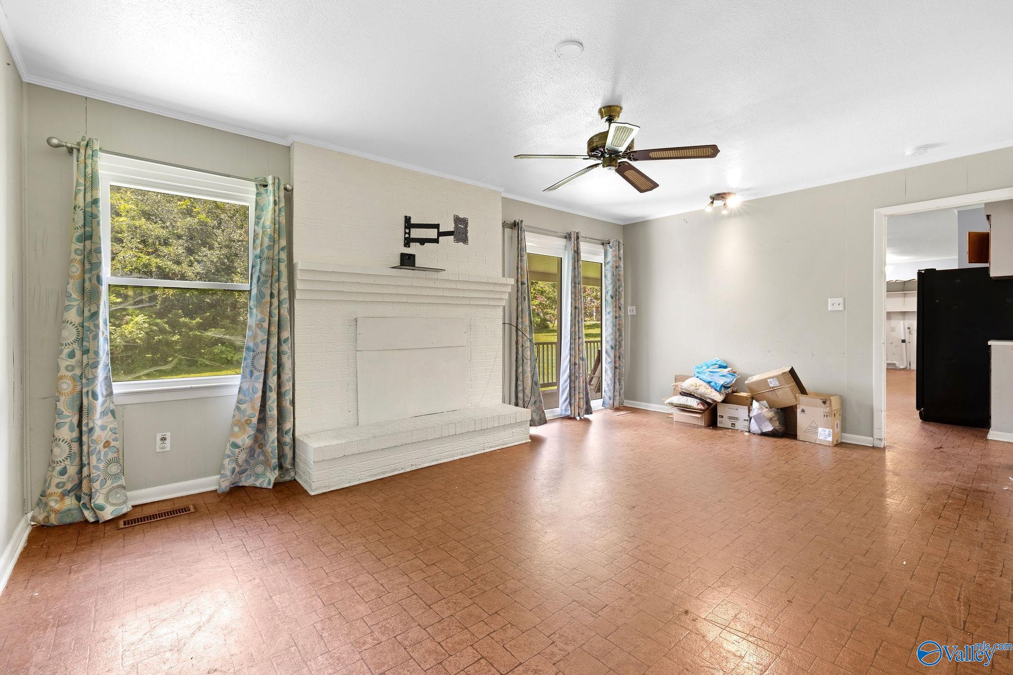 312 North Edmondson