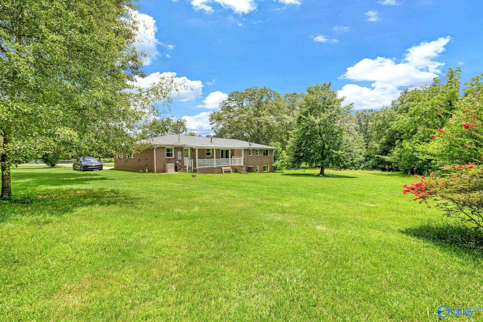 312 North Edmondson