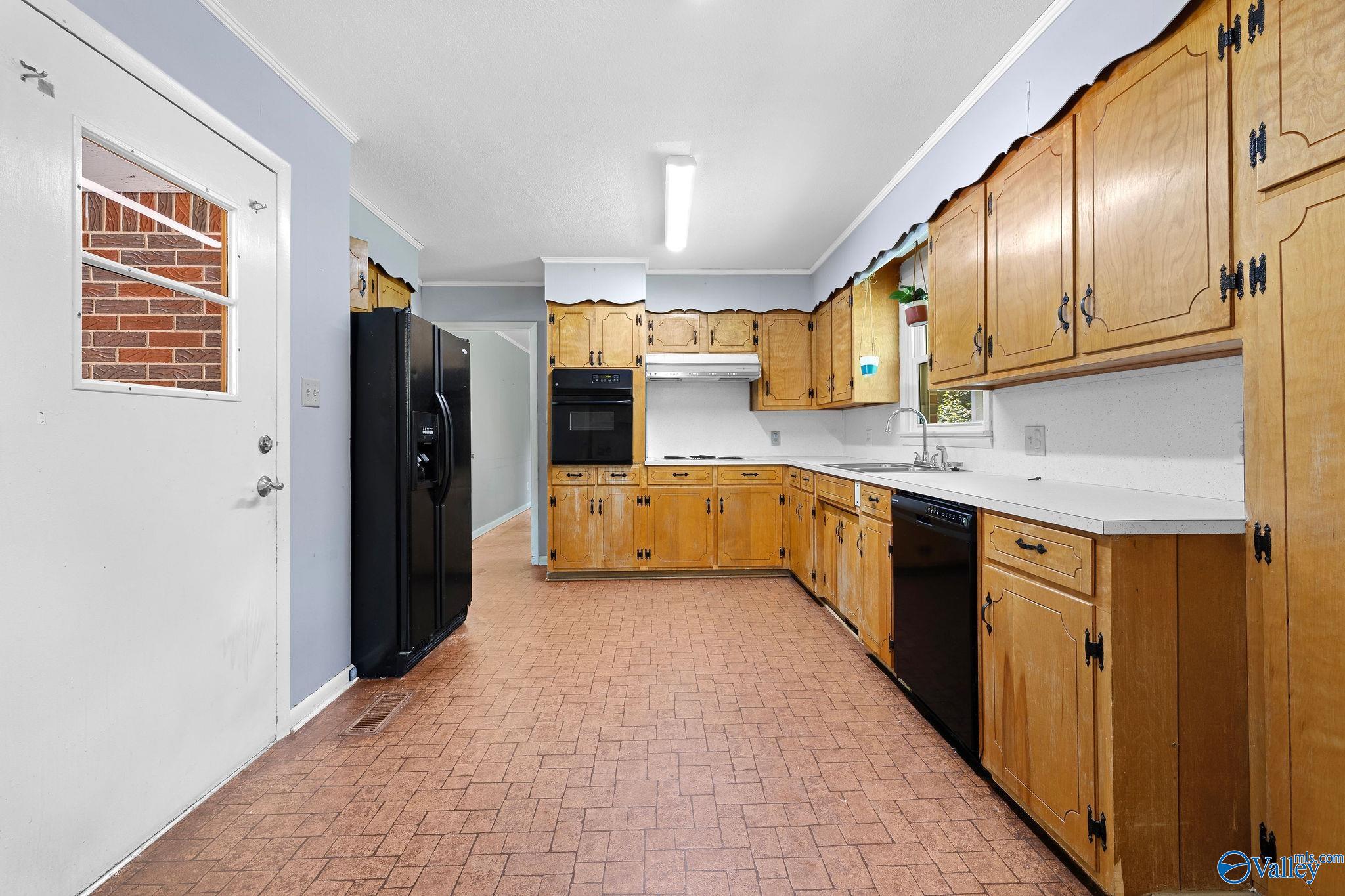 312 North Edmondson