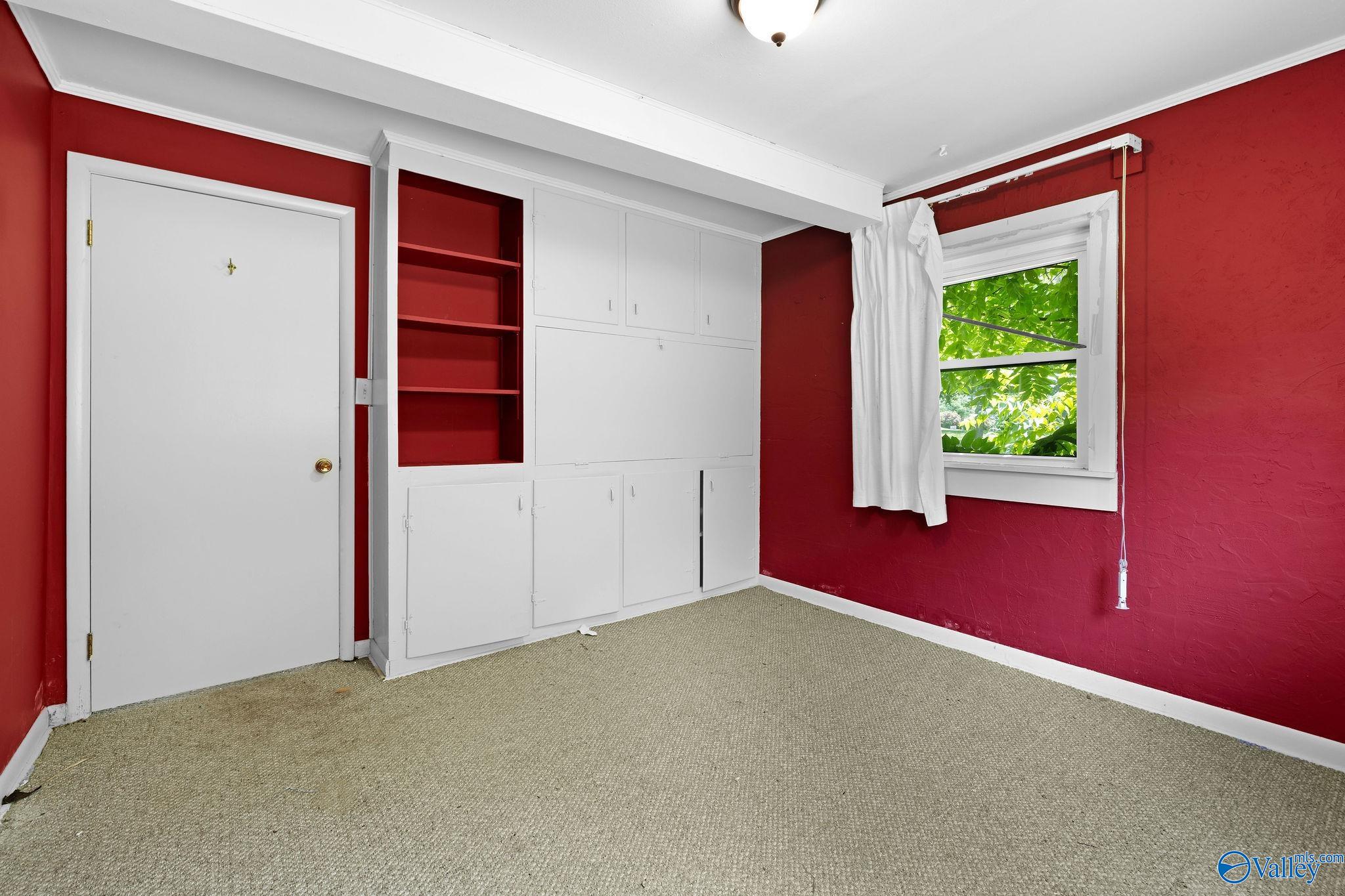 312 North Edmondson