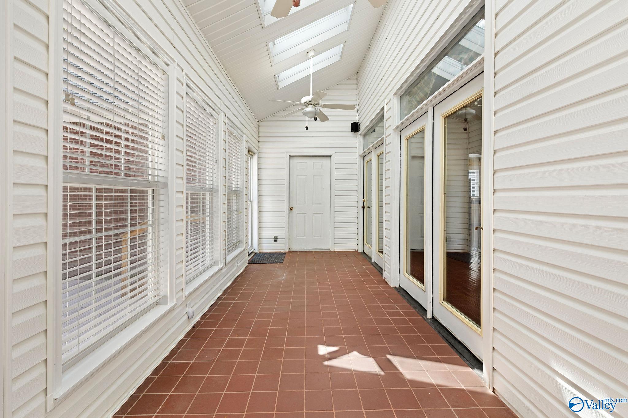 155 Ashworth Lane