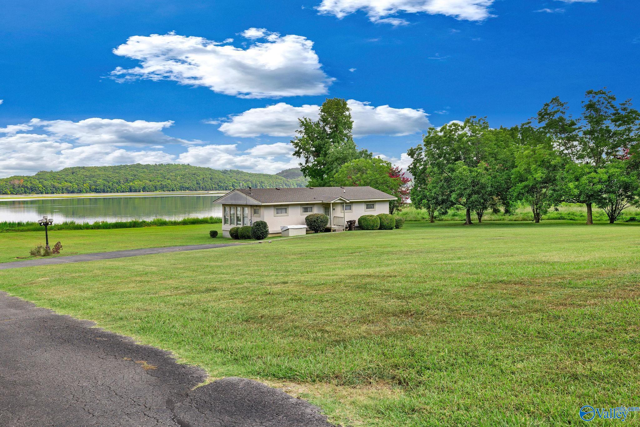 3195 County Road 67