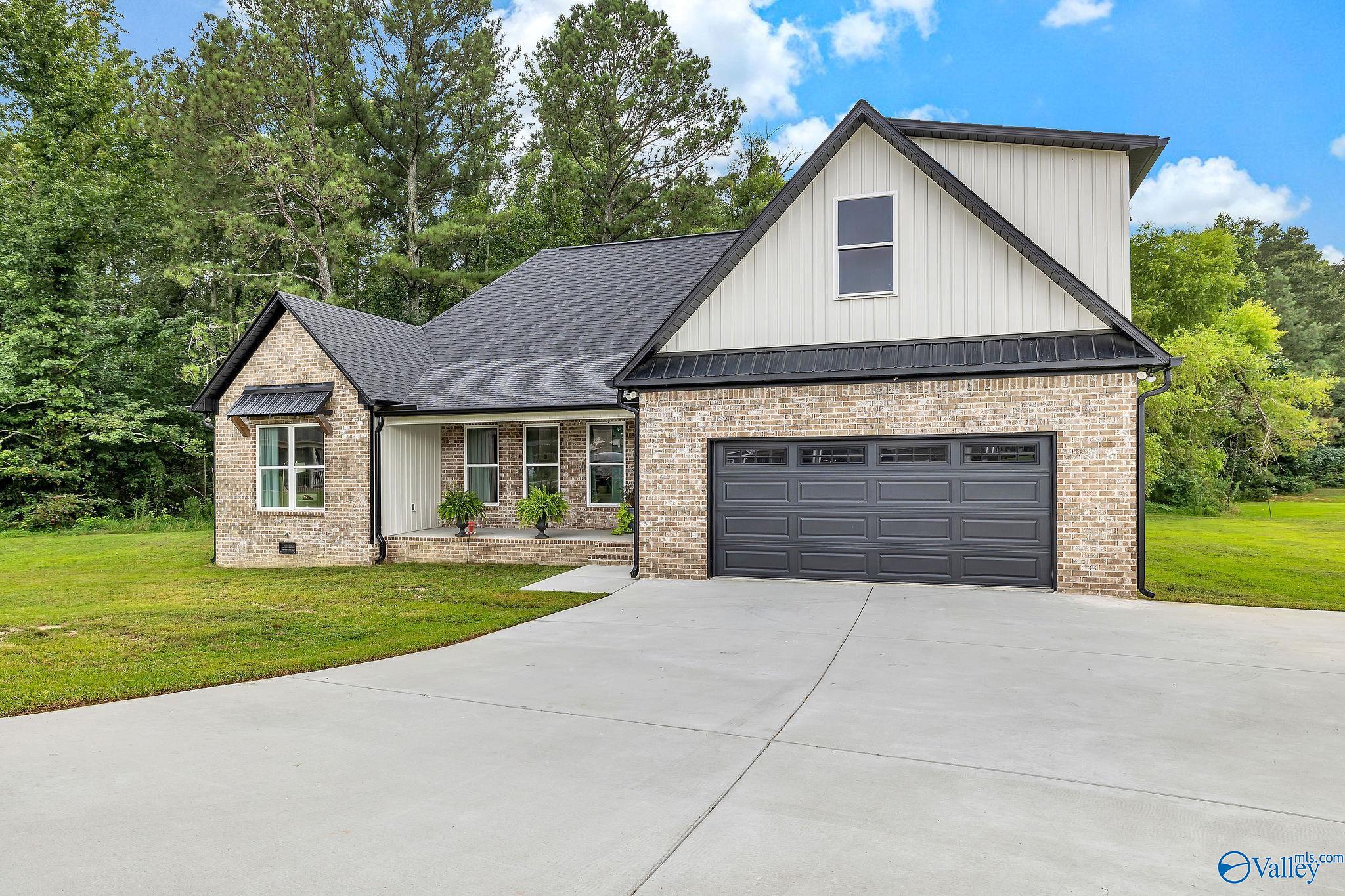 1510 Summerchase Lane