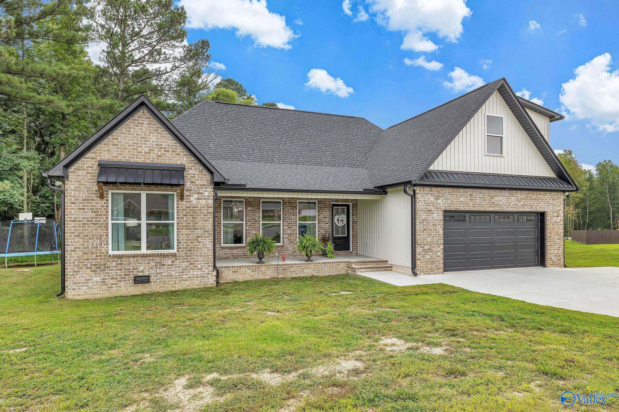 1510 Summerchase Lane