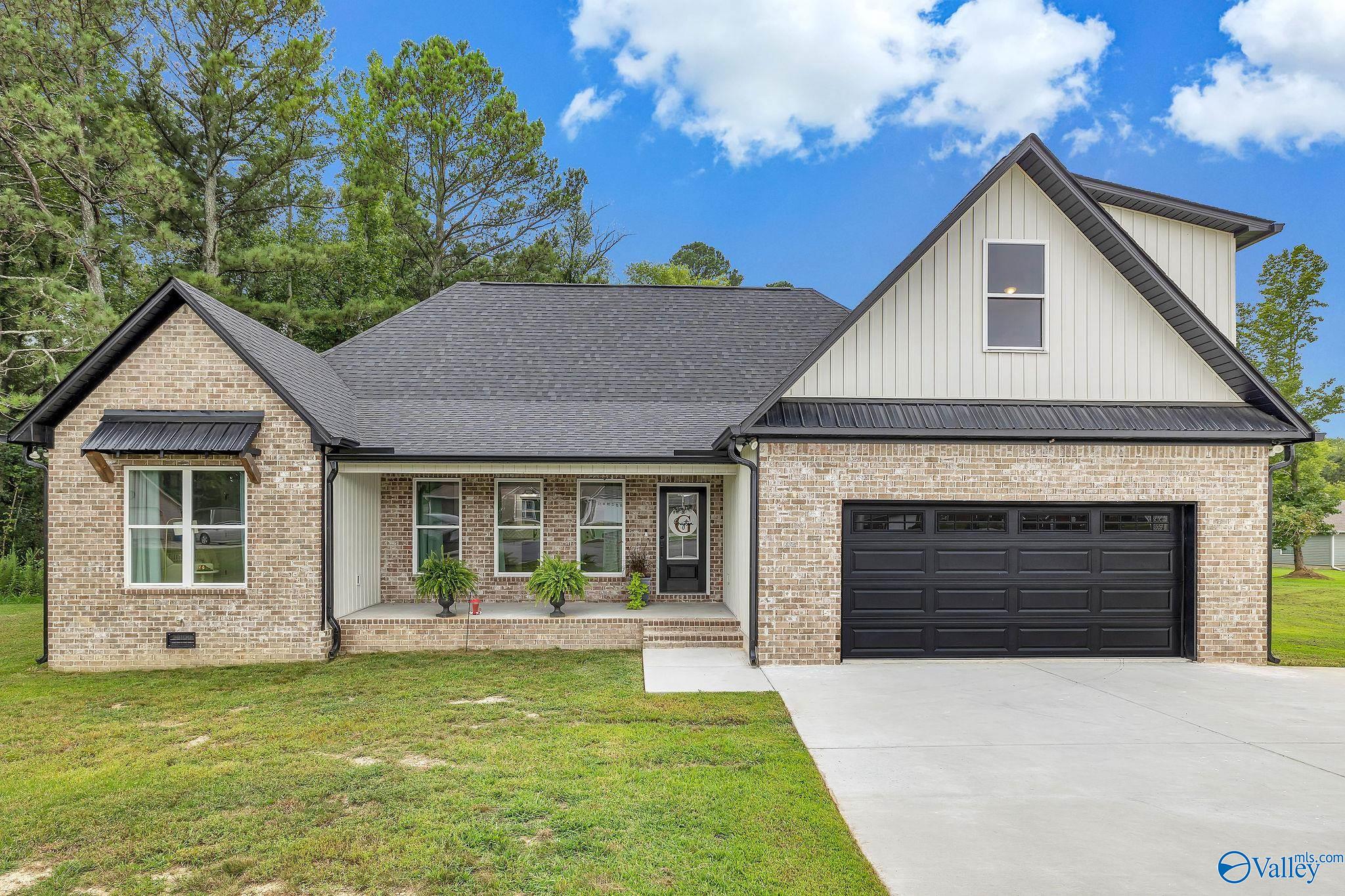 1510 Summerchase Lane