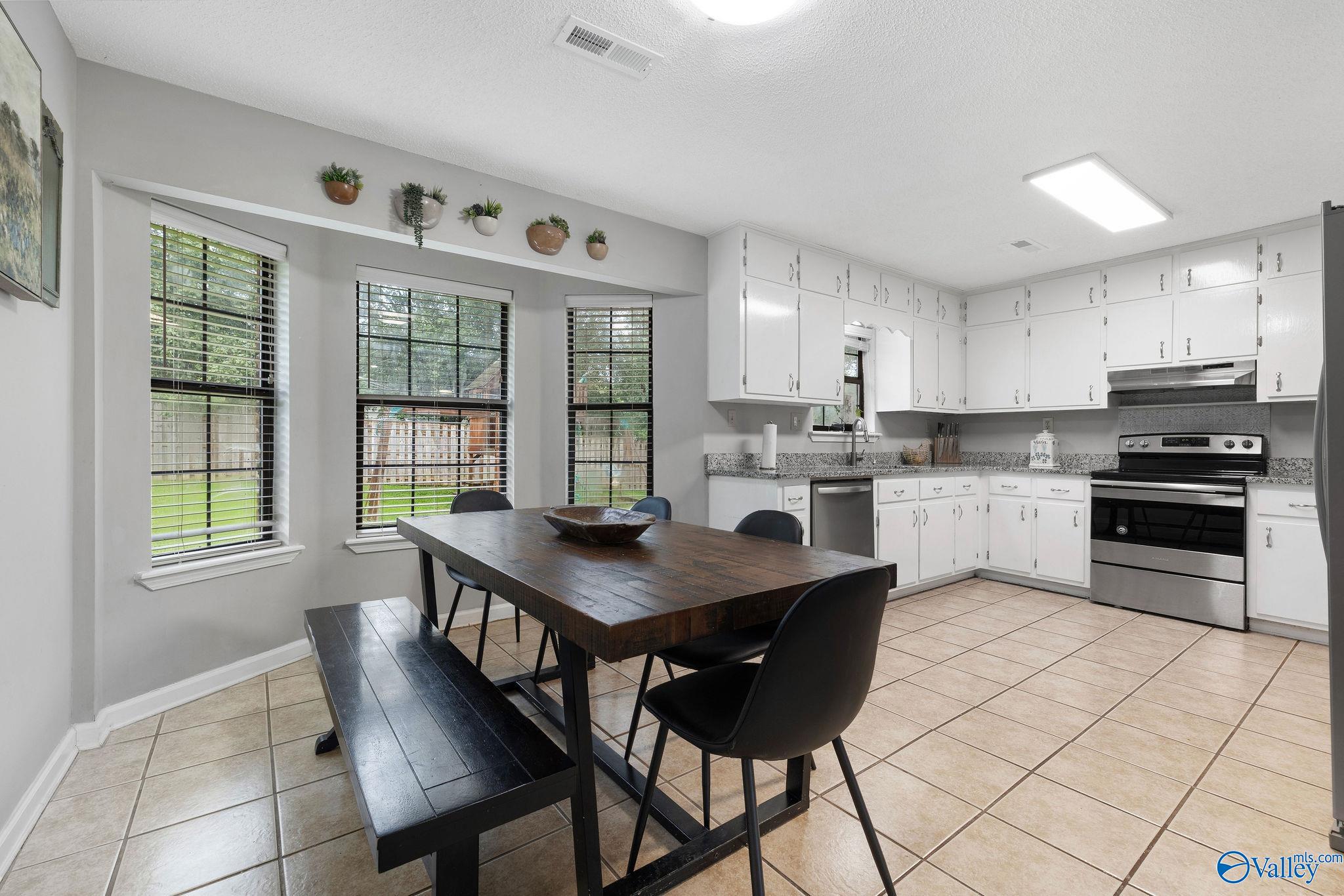 1166 10th Street NW