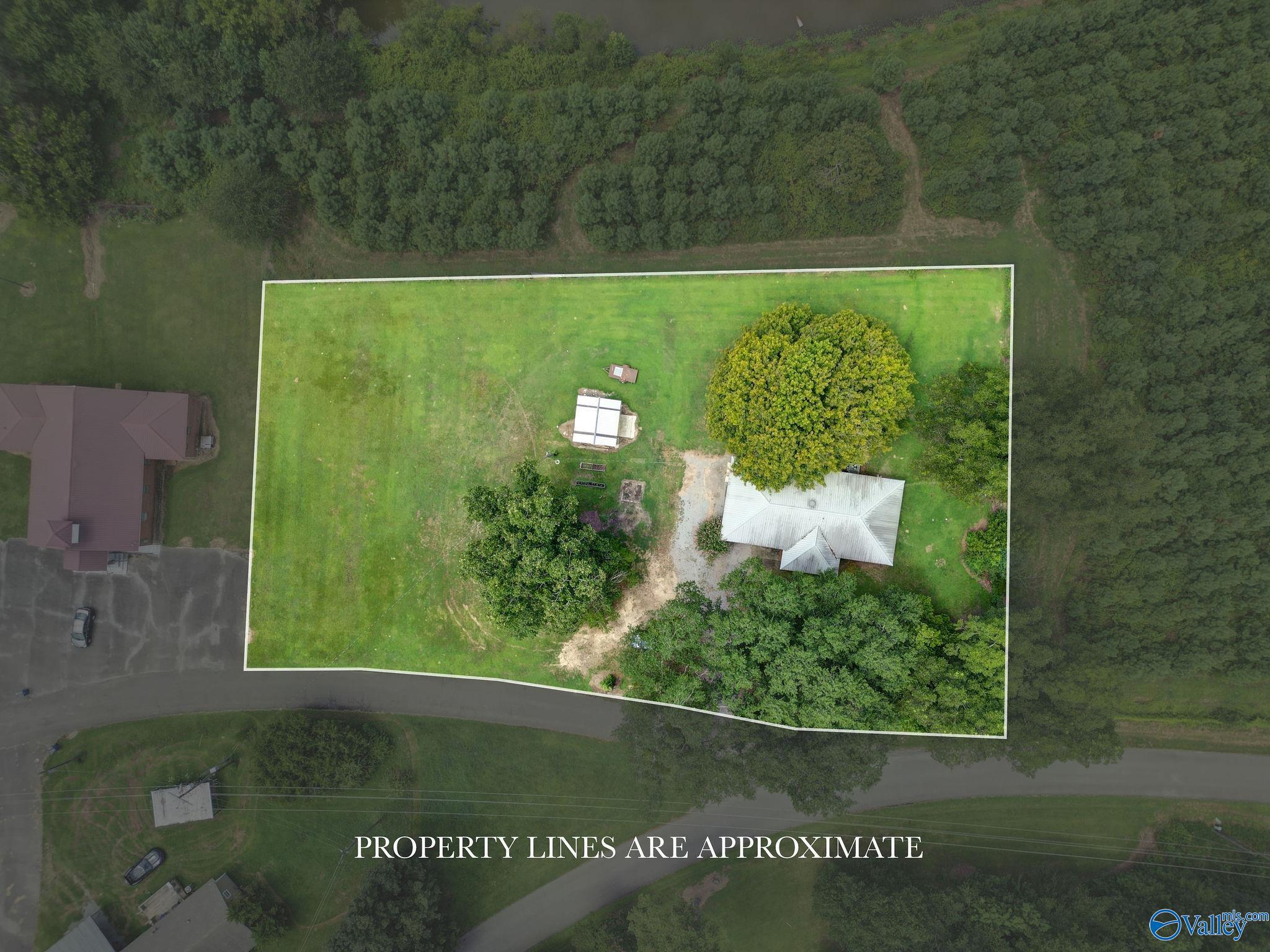 1246 Whitesville Road