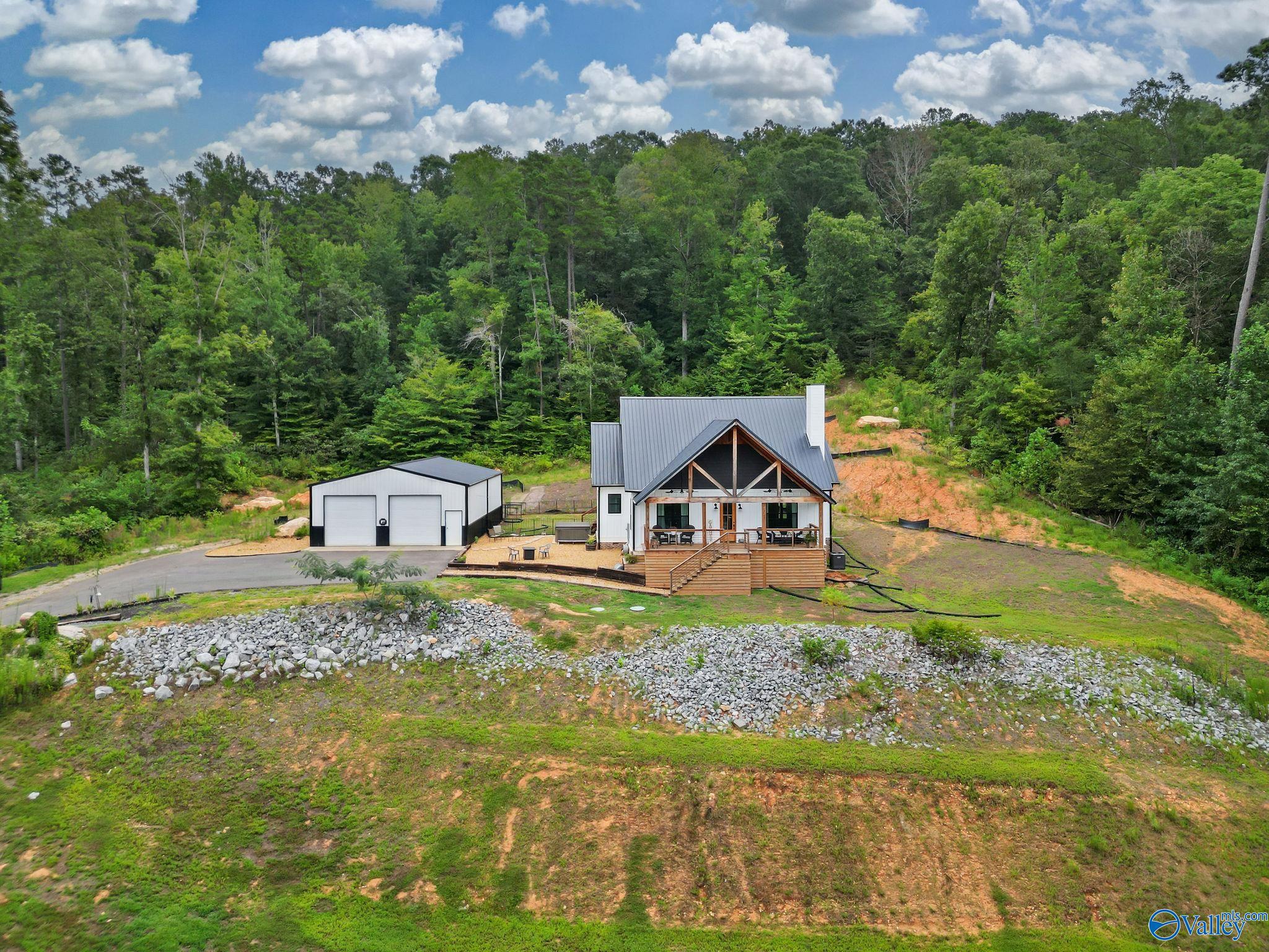 2216 White Elephant Road