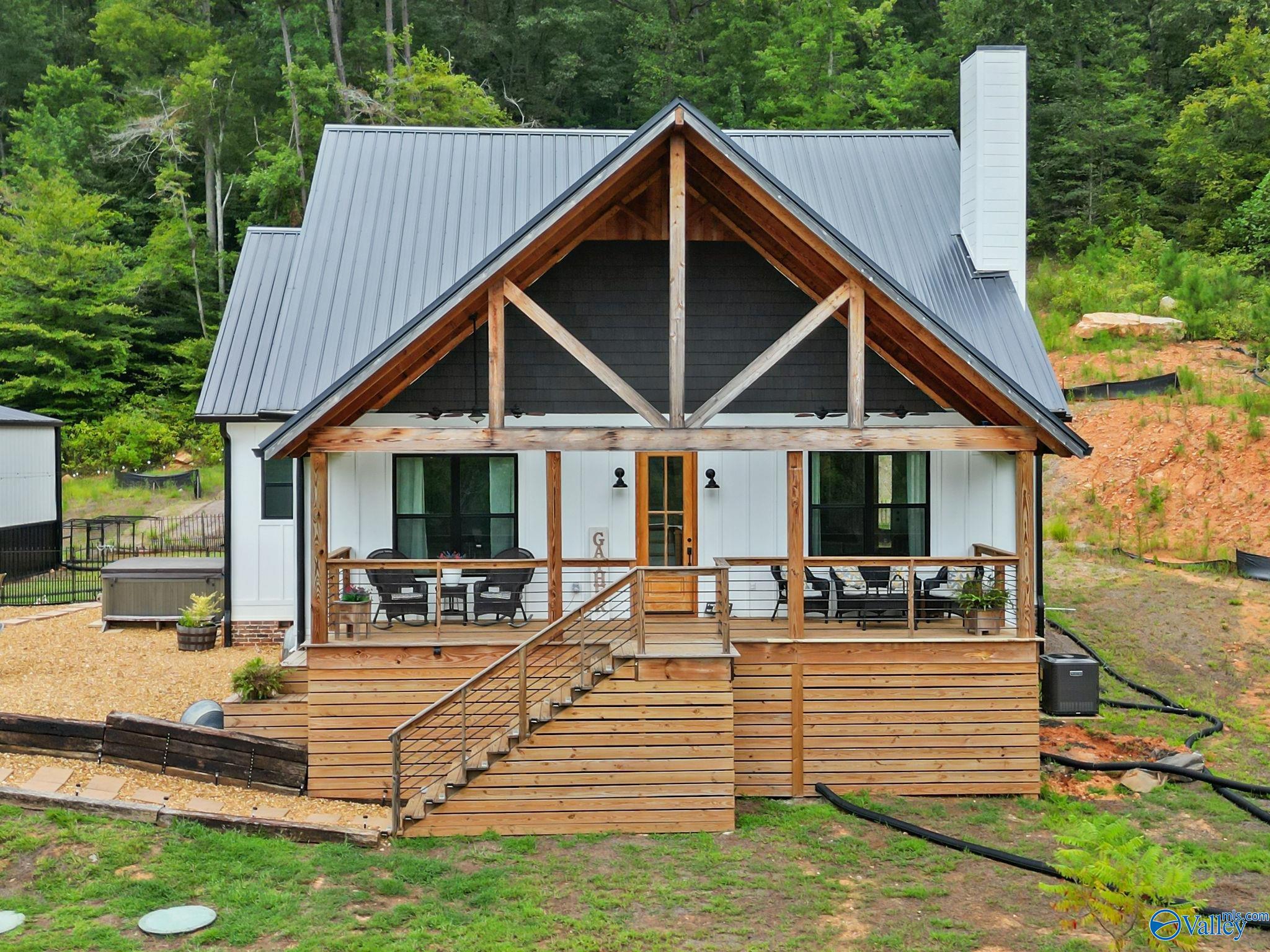 2216 White Elephant Road