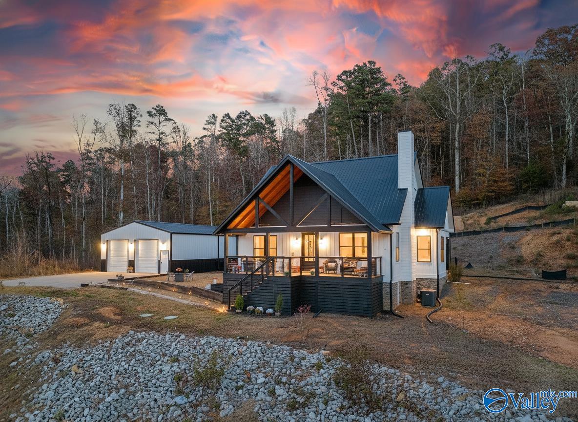 2216 White Elephant Road