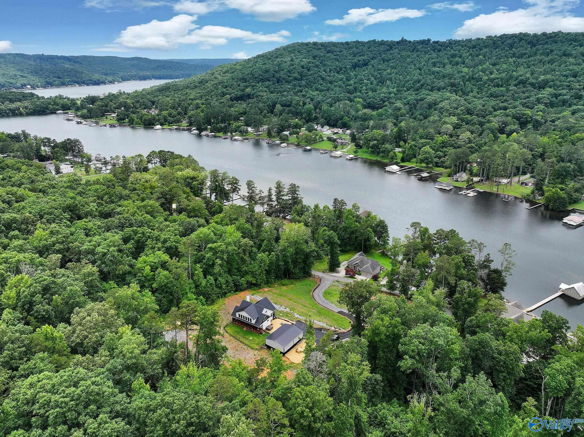 2216 White Elephant Road