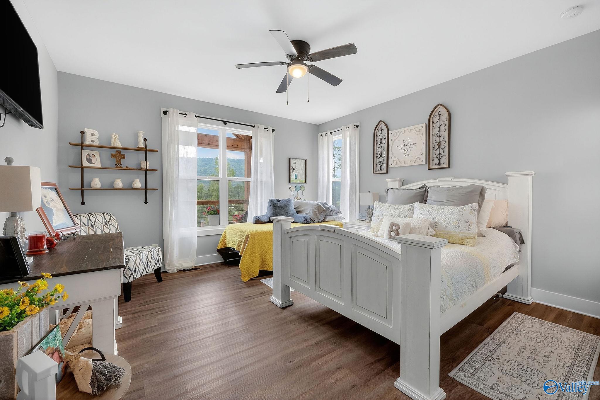 2216 White Elephant Road