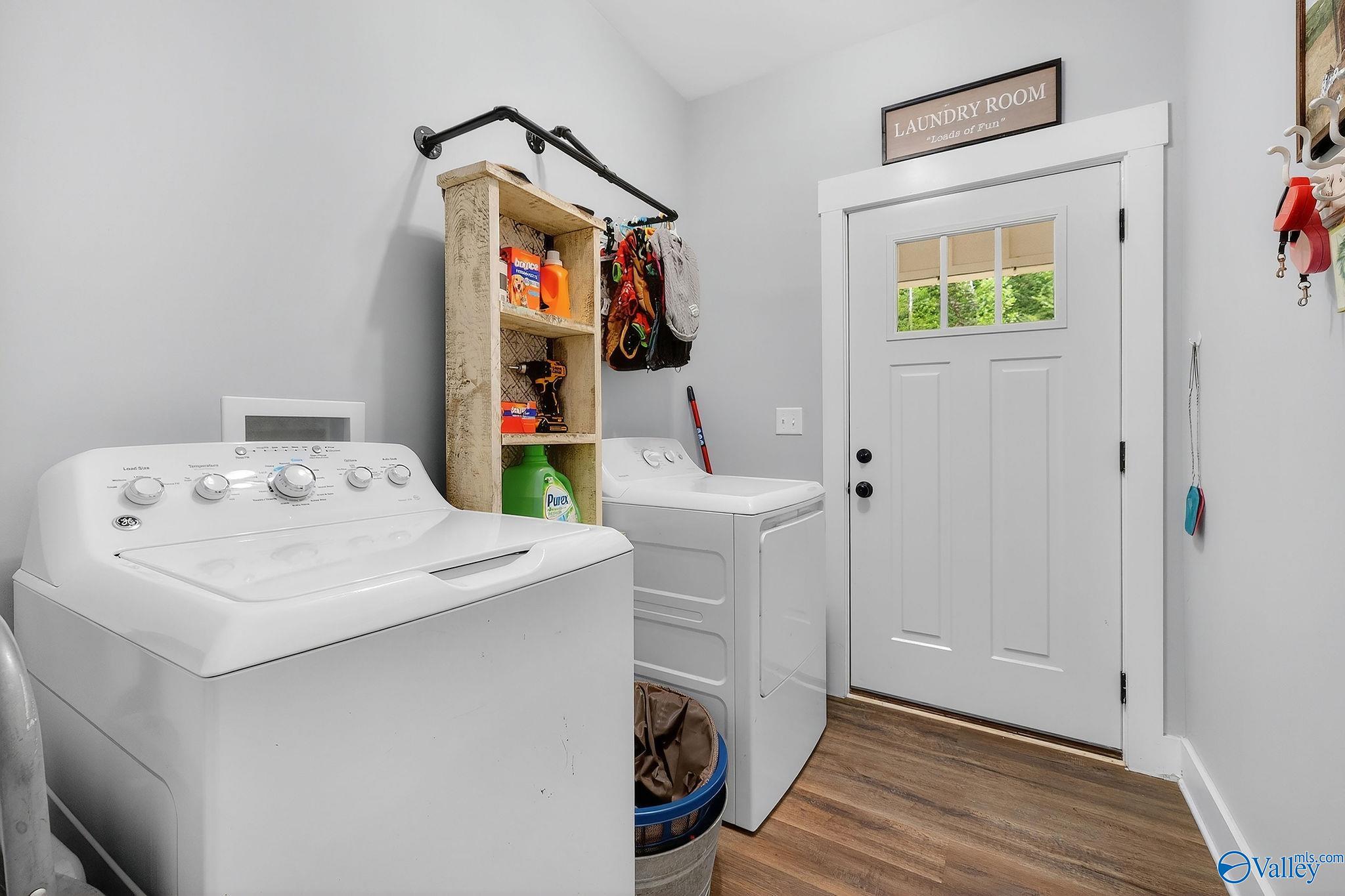 2216 White Elephant Road