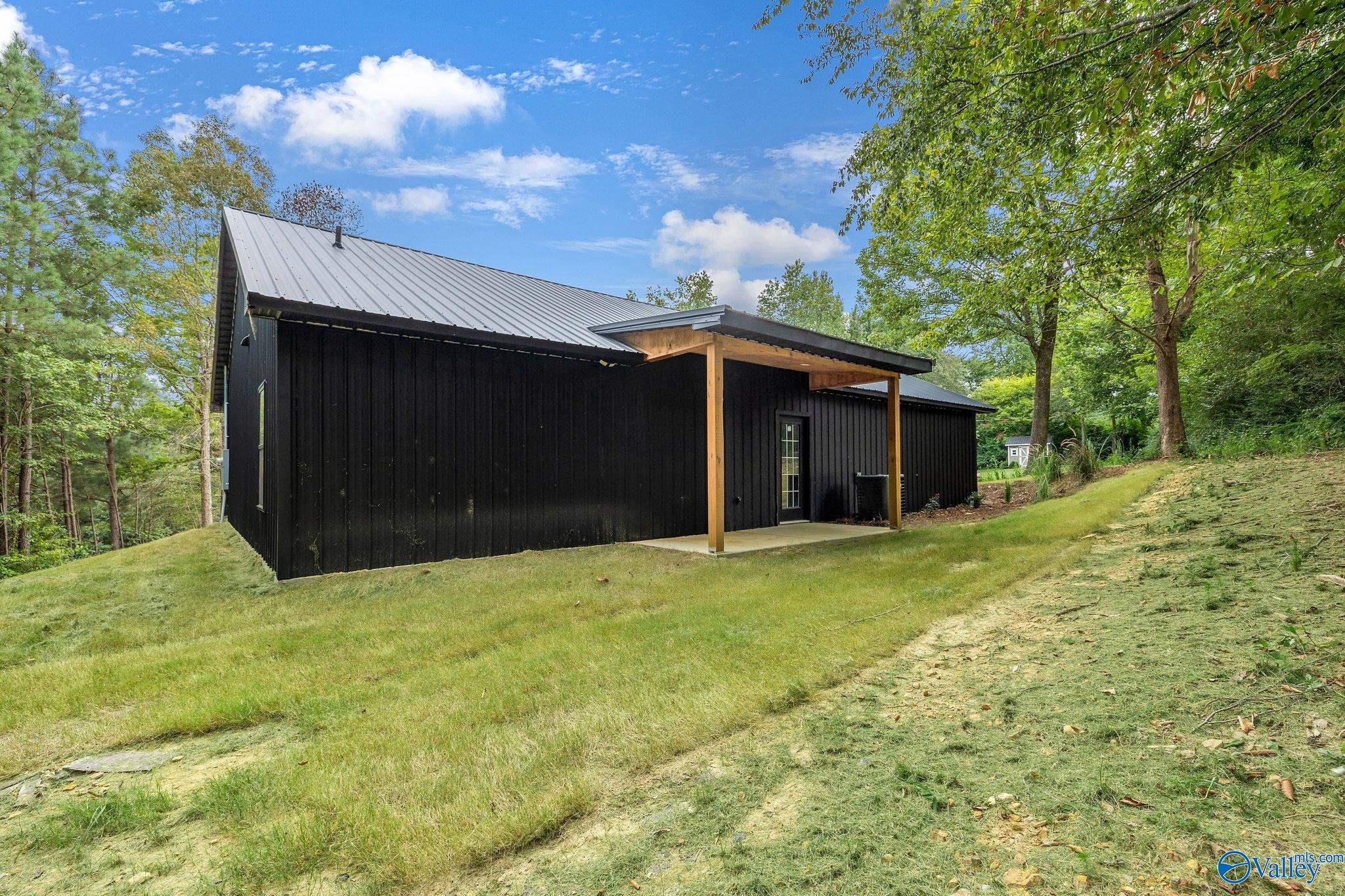 6200 Dalewood Lane