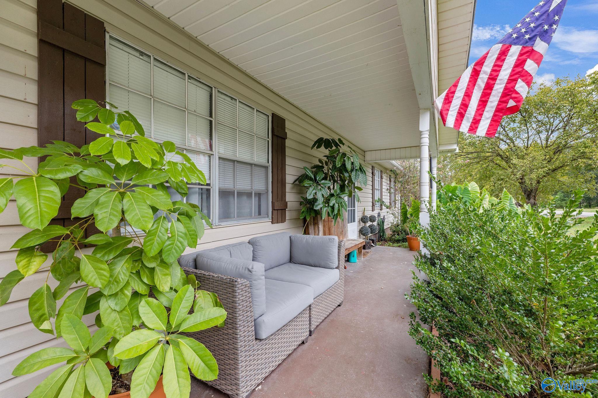 3824 Browns Valley Road