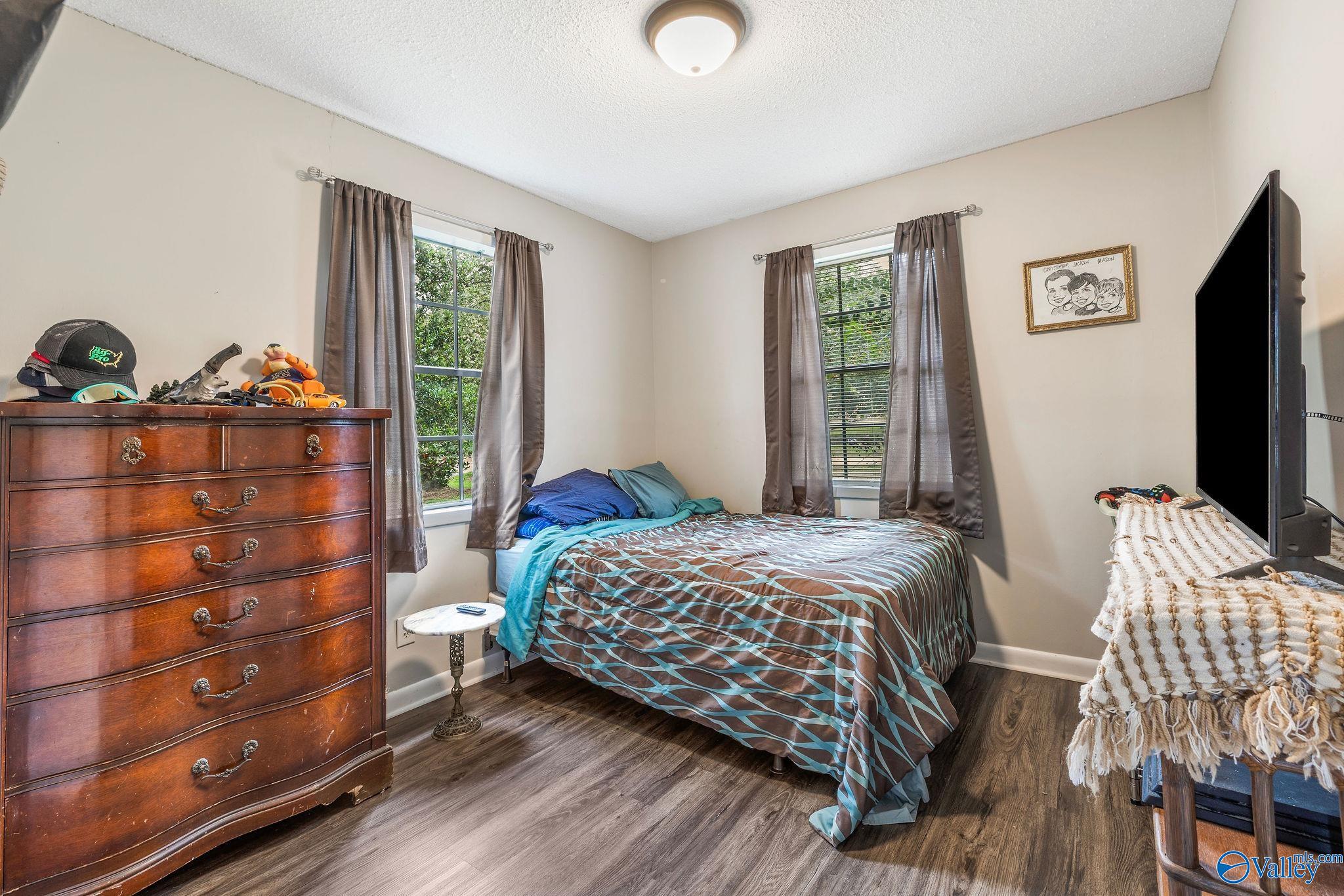 3824 Browns Valley Road