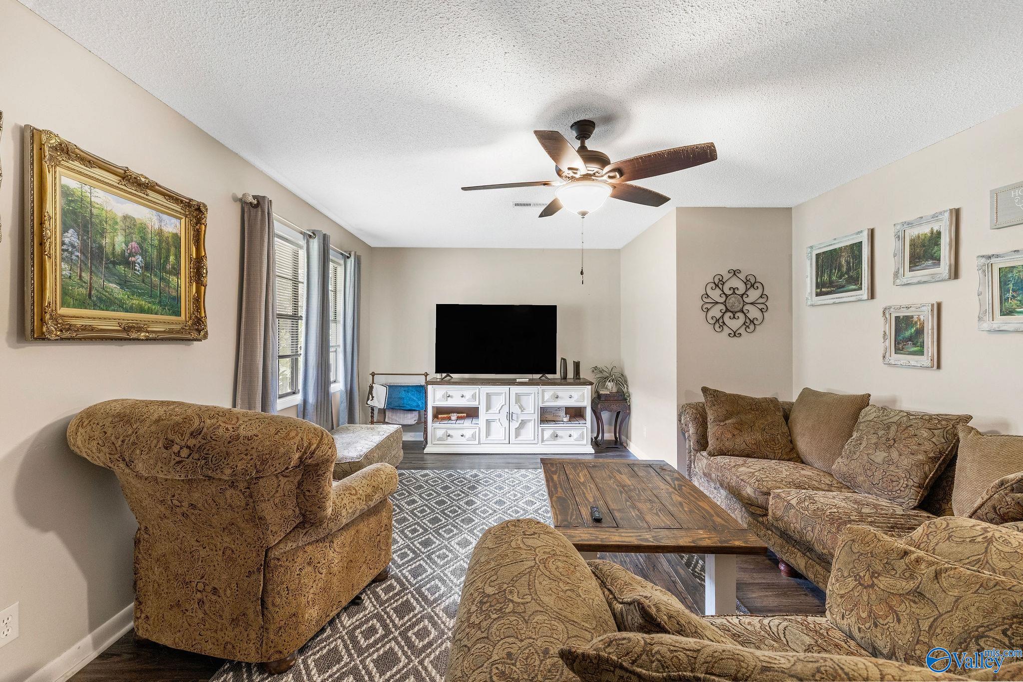 3824 Browns Valley Road