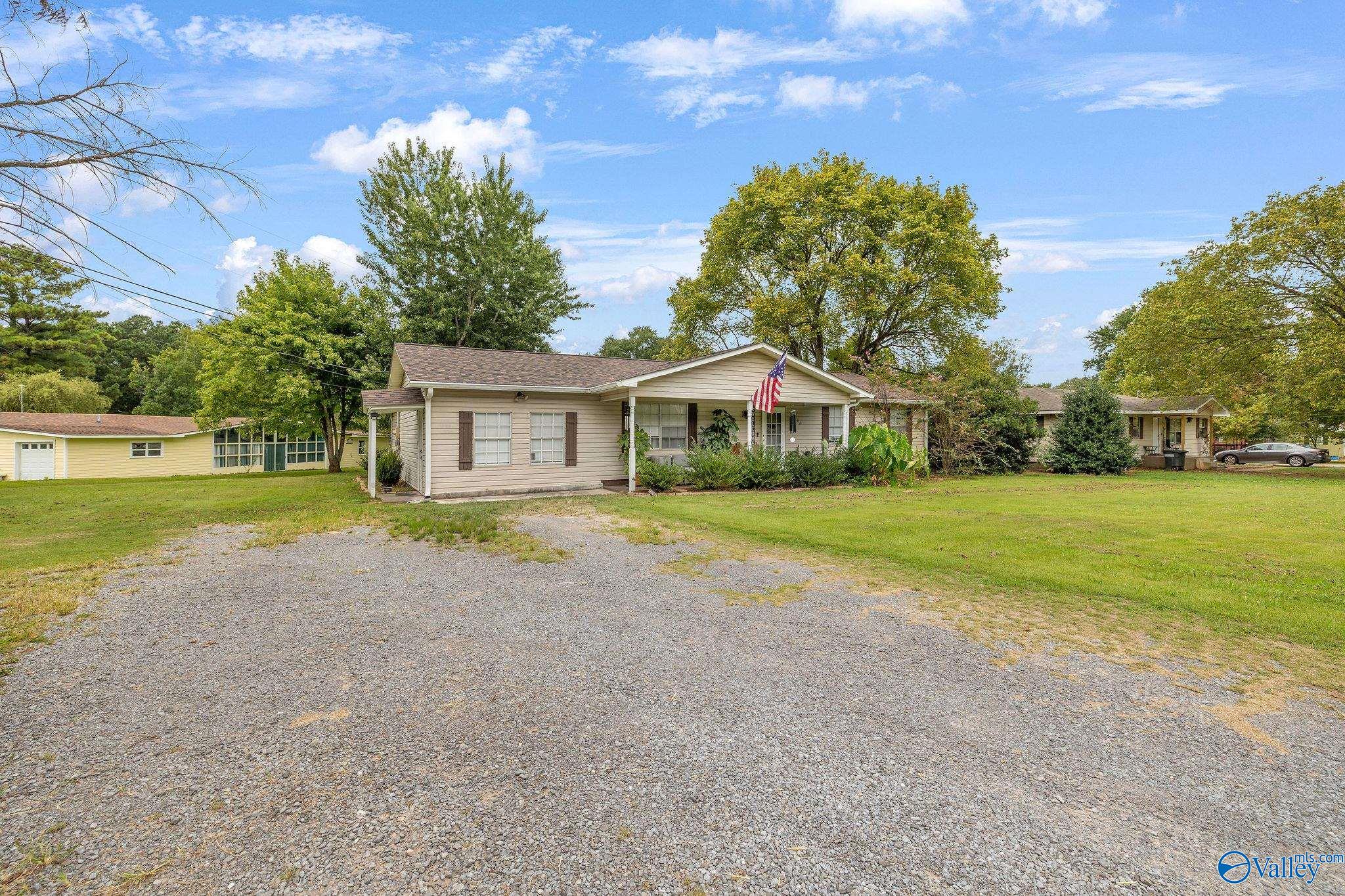 3824 Browns Valley Road