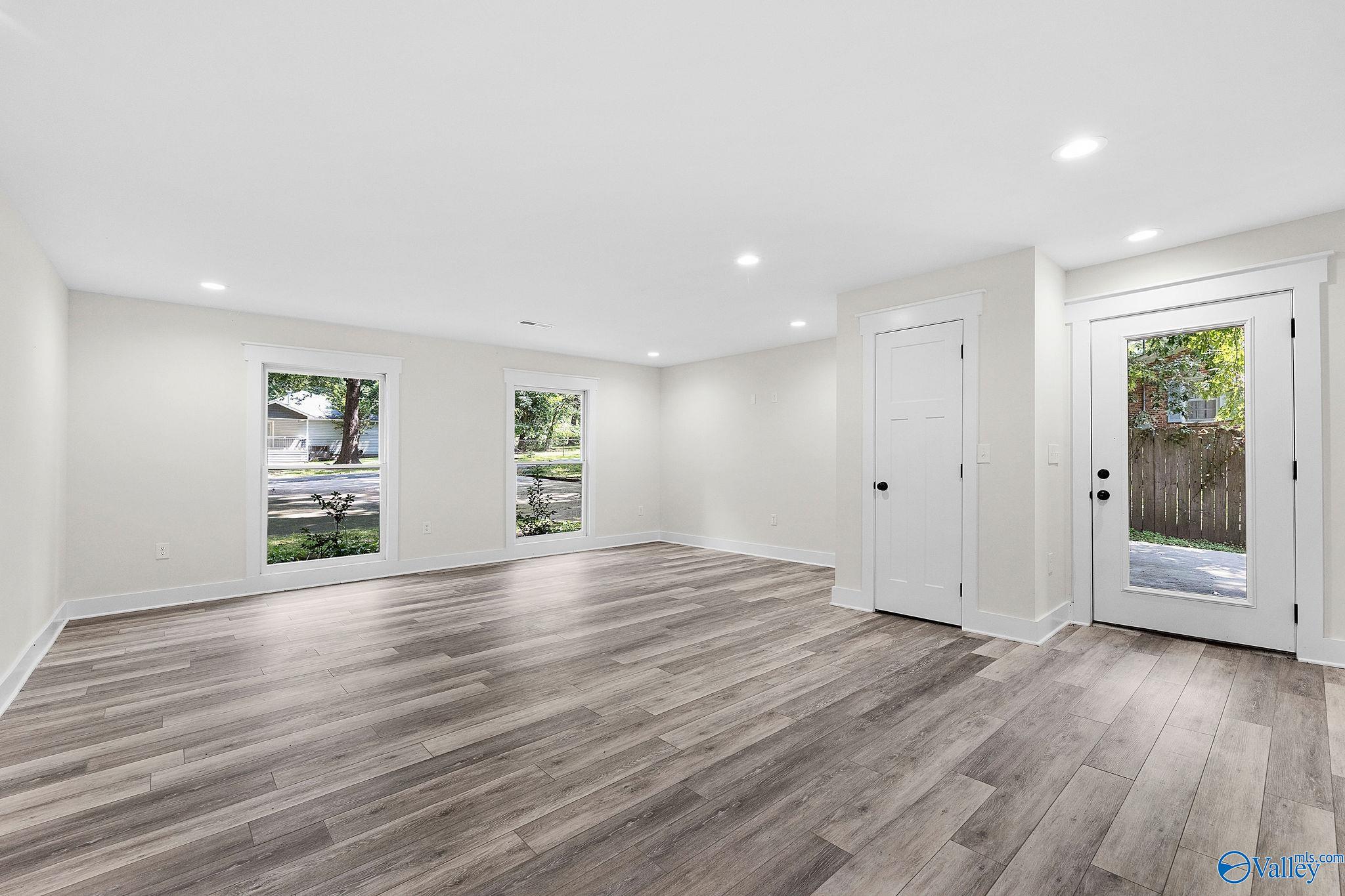 1345 Kelley Drive