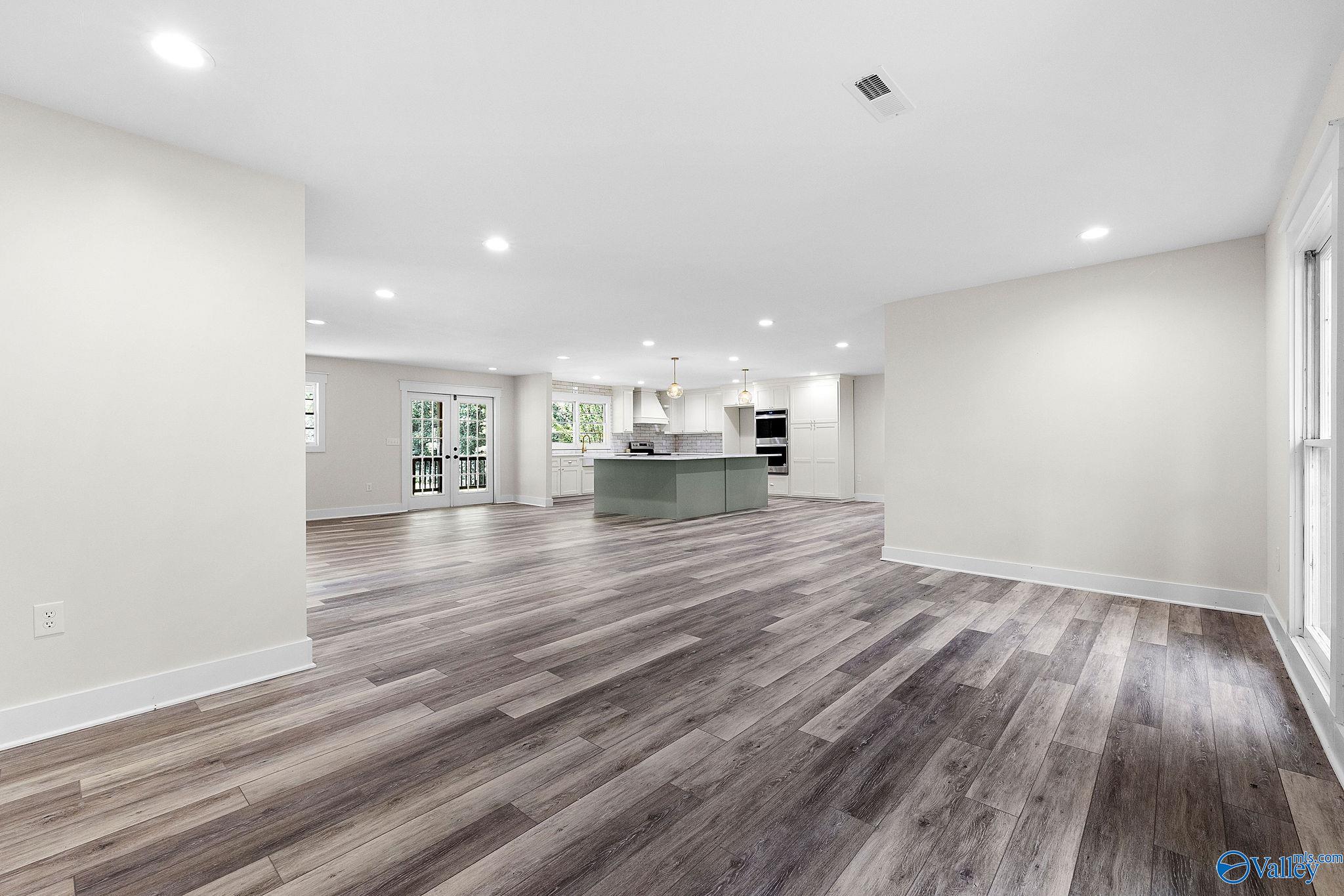 1345 Kelley Drive