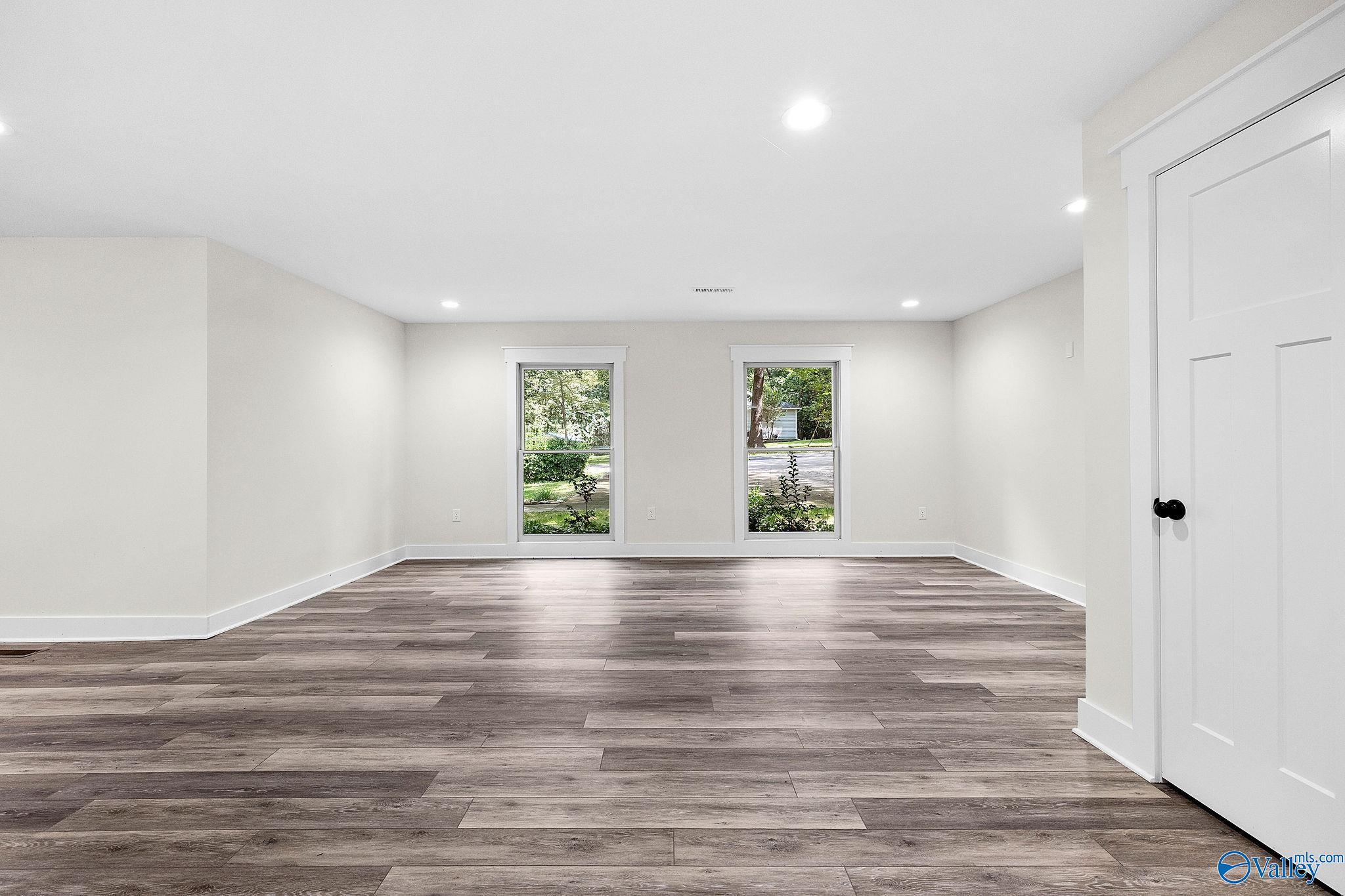 1345 Kelley Drive