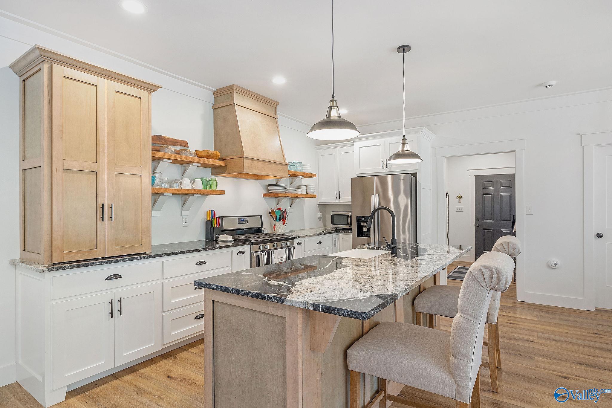 1211 Taylor Mill