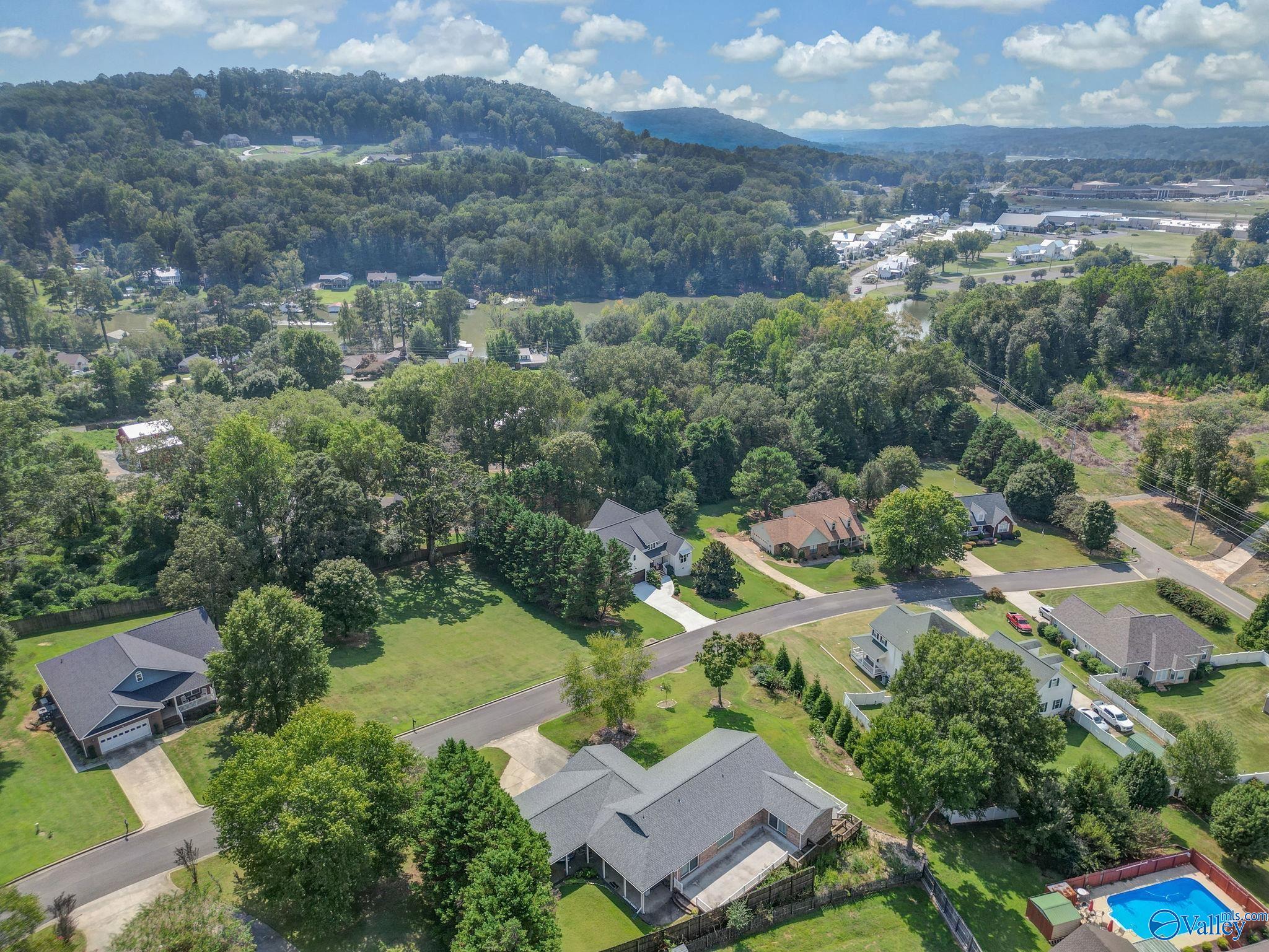 1211 Taylor Mill