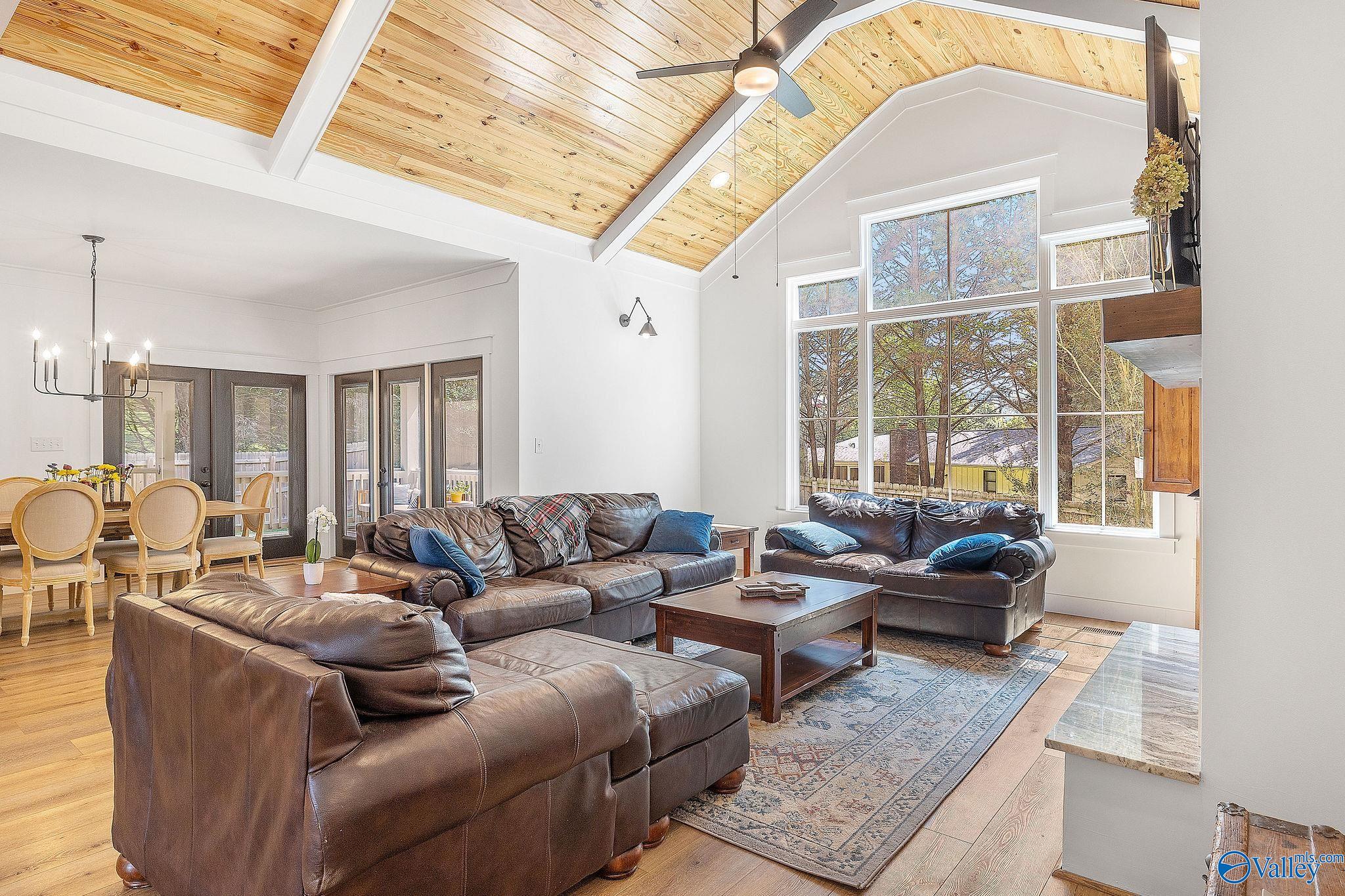 1211 Taylor Mill