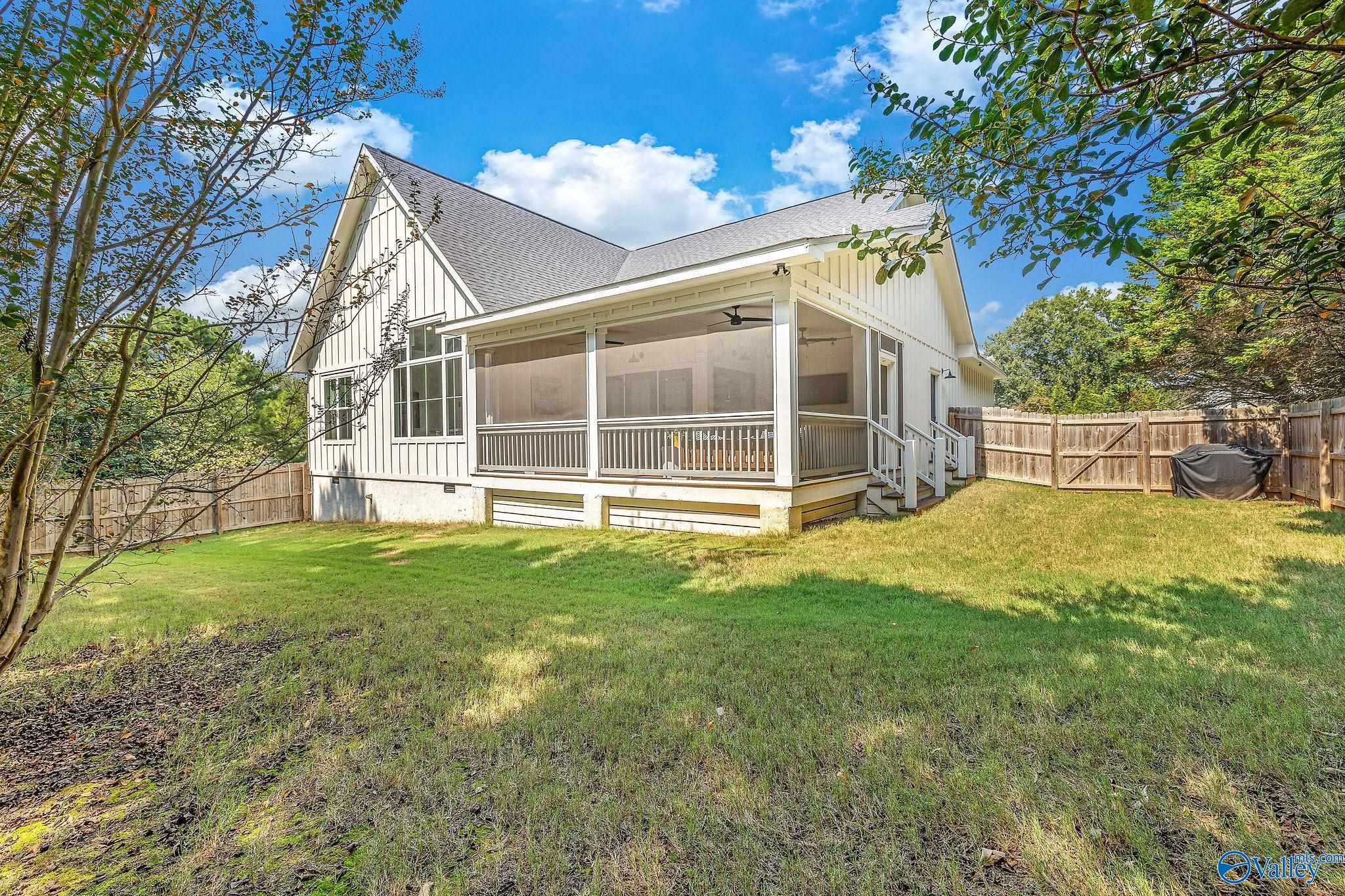 1211 Taylor Mill