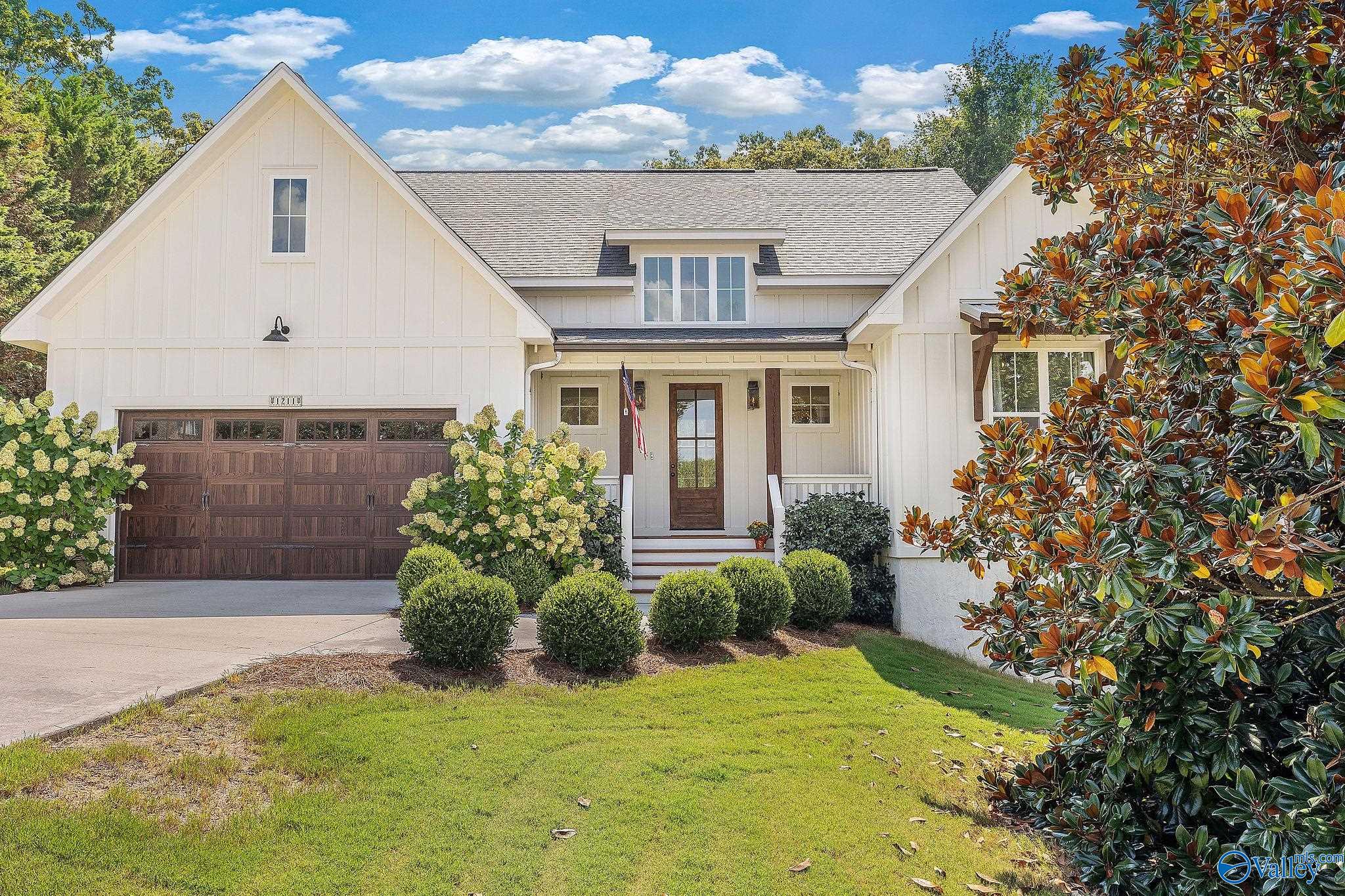 1211 Taylor Mill