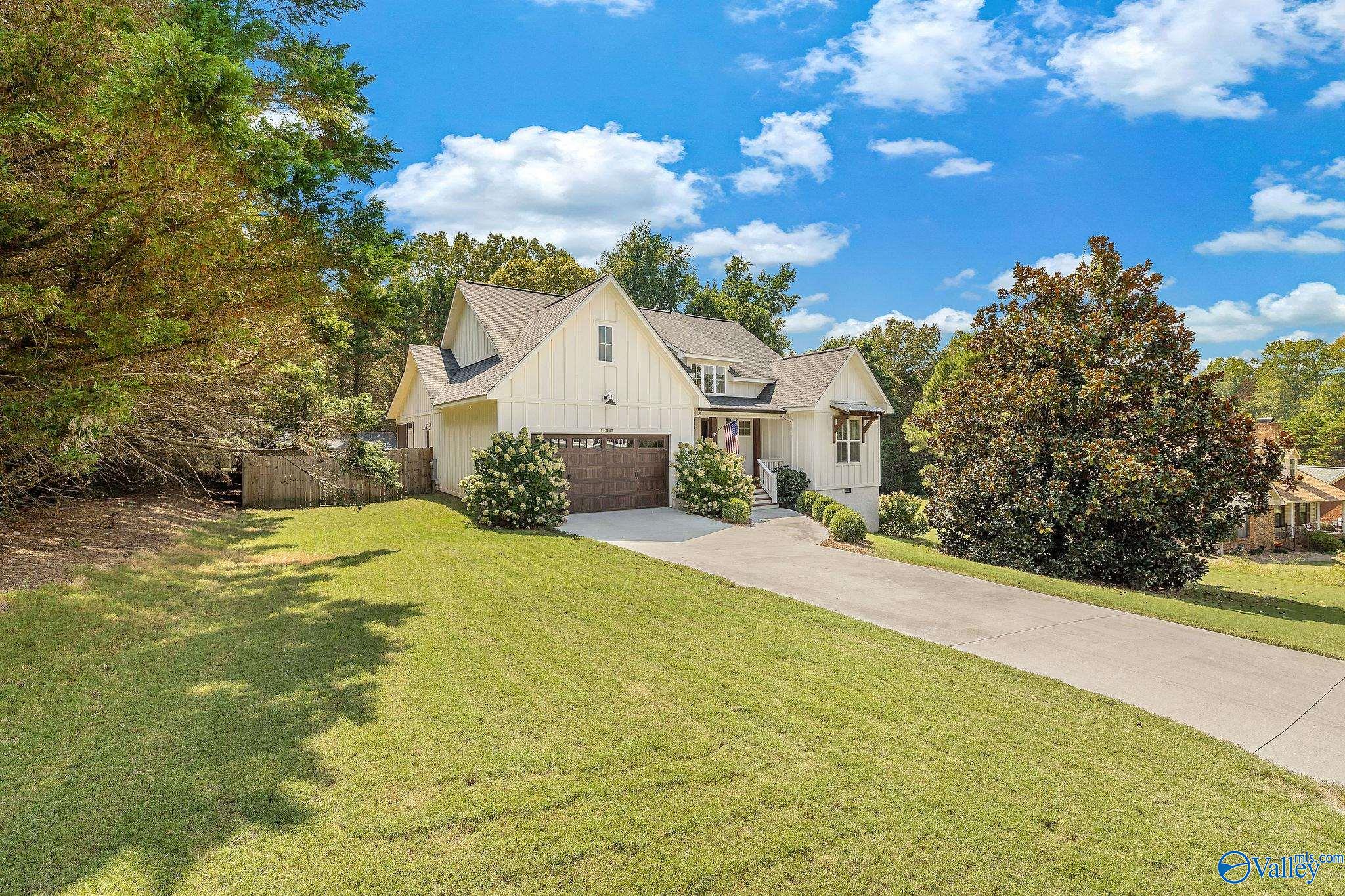 1211 Taylor Mill