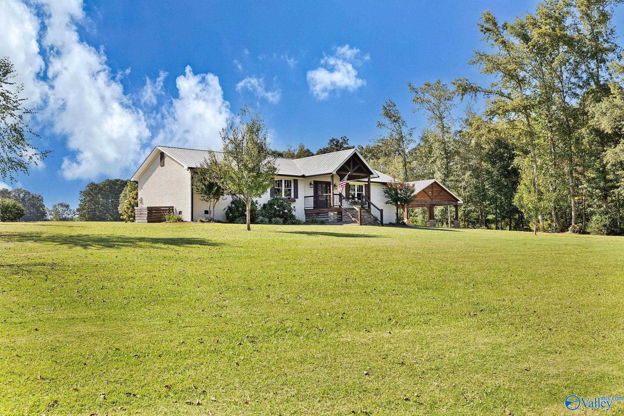 1121 Martin Road