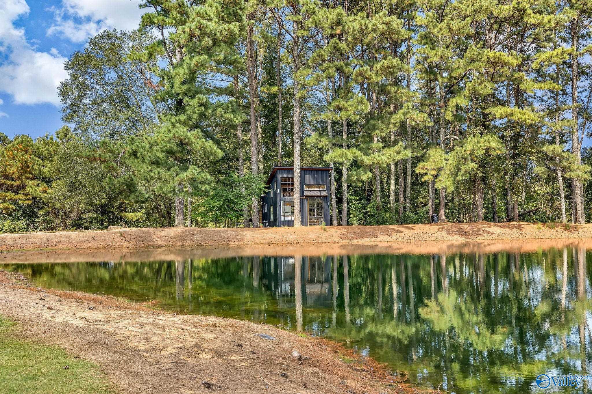 1121 Martin Road