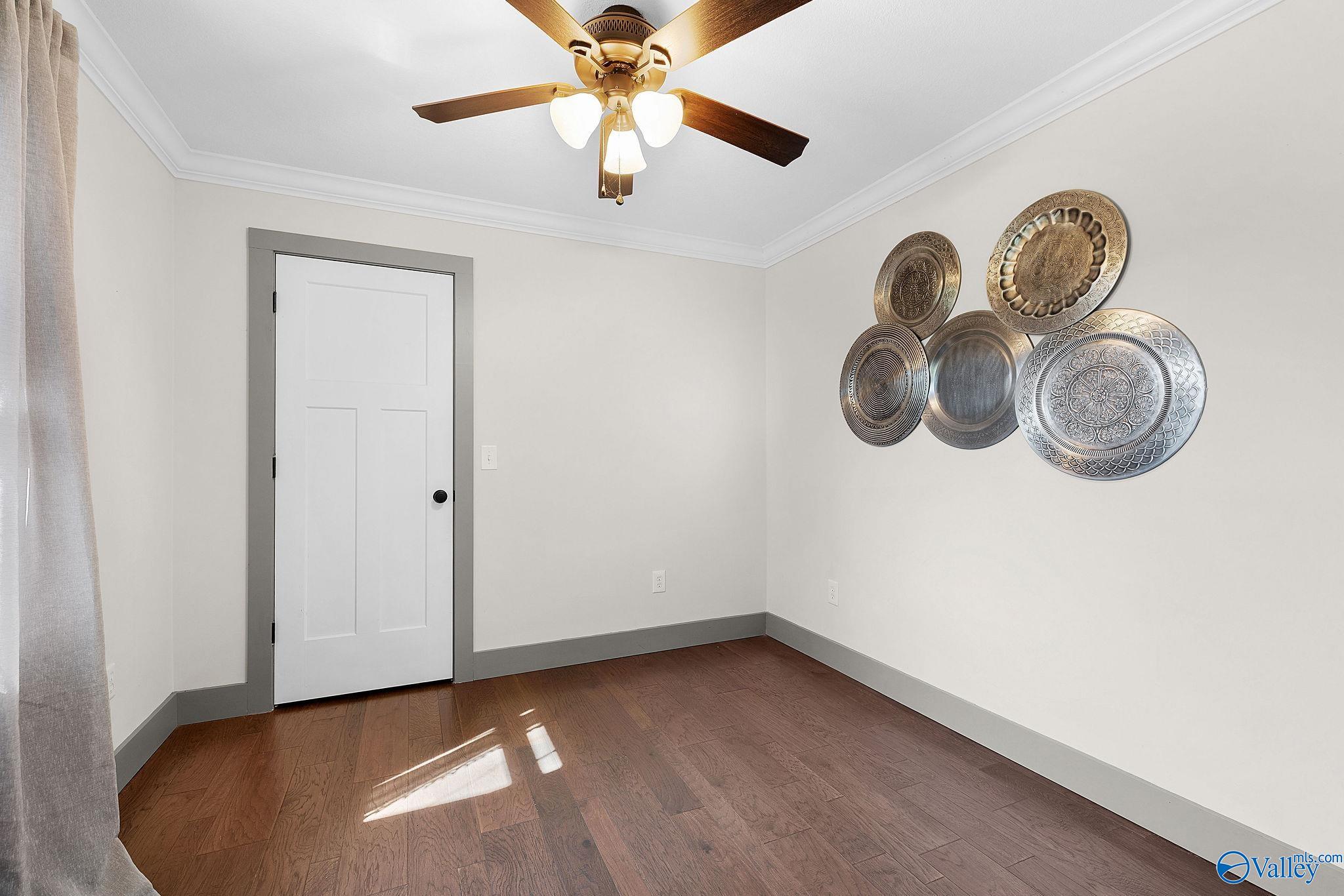 1121 Martin Road