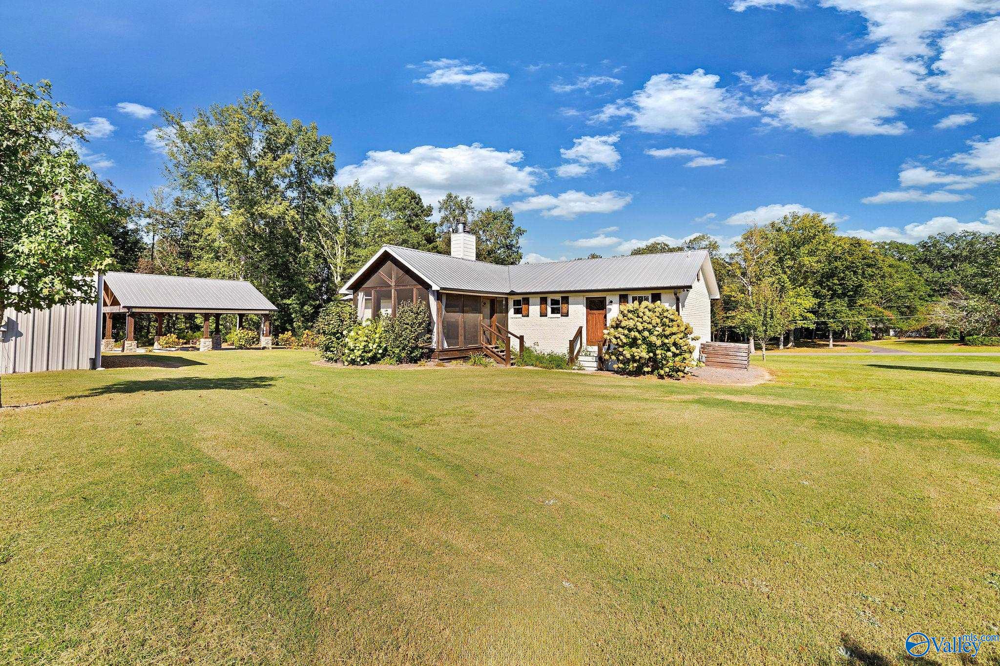 1121 Martin Road